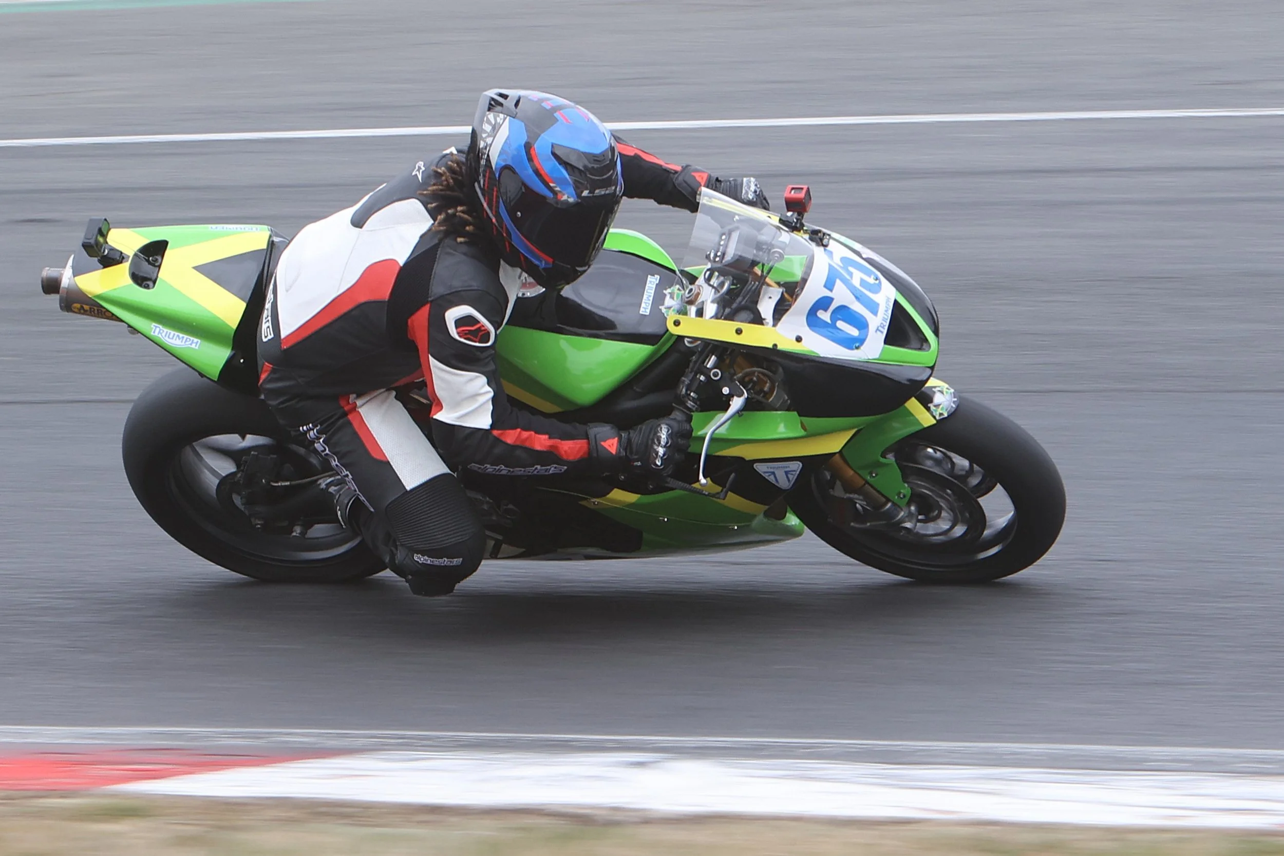 BB016809 crop.JPG