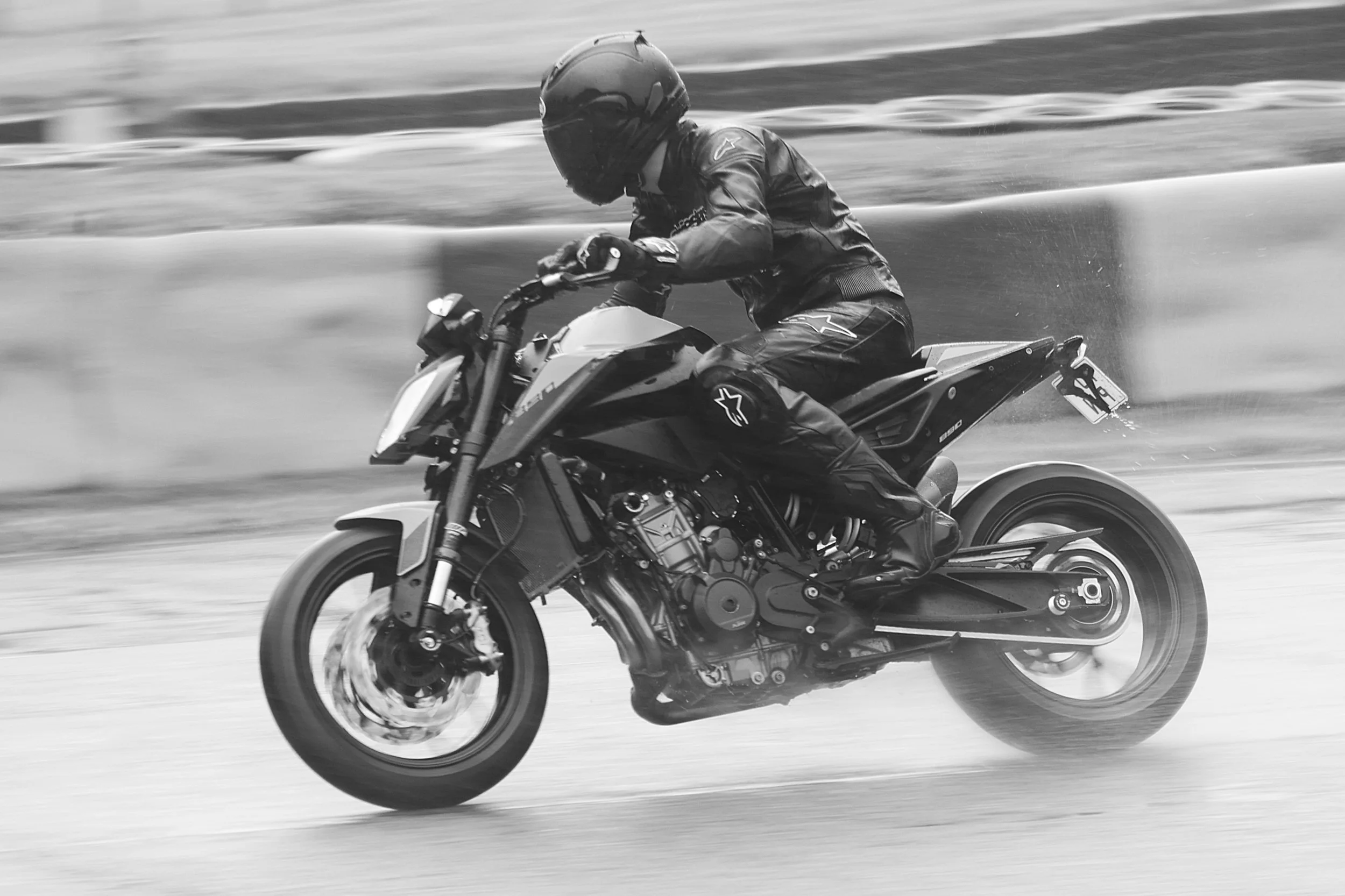 No Limits Bike Track Day at Lydden Hill - 06 June 26