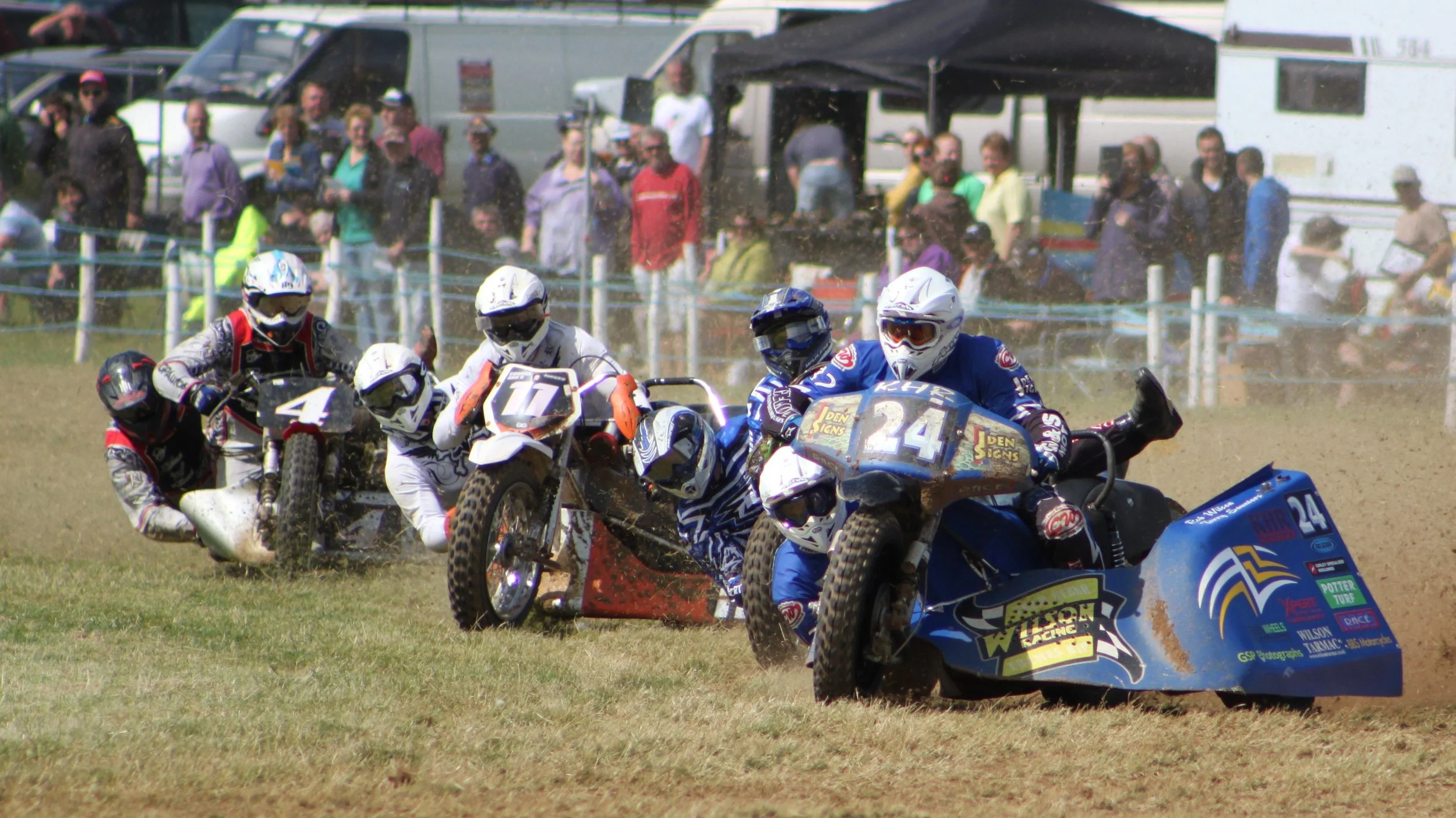 Astra Club - Swingfield 05 Aug 2012  - Team 24 out in front