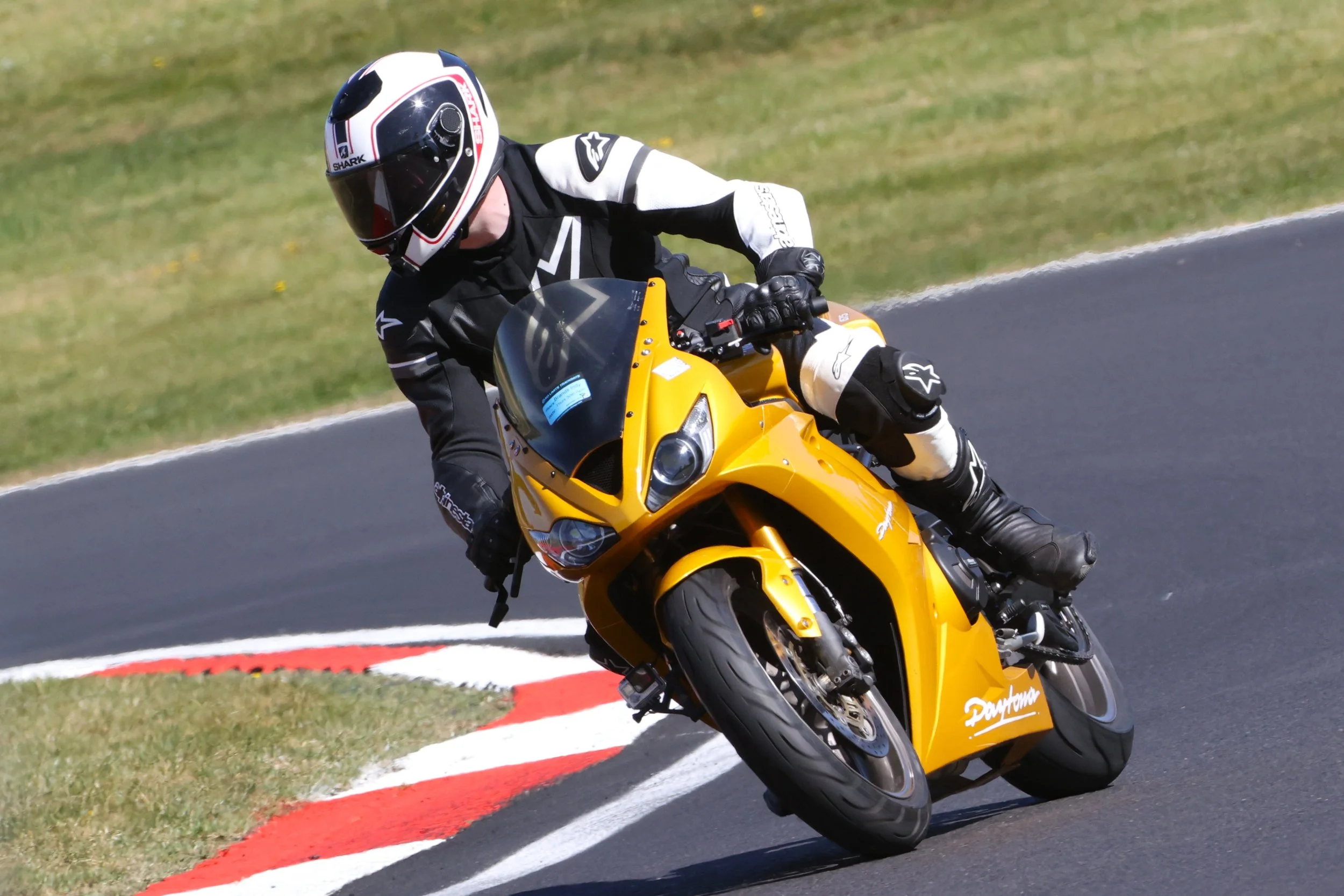 No Limits Bike Track Day - 30 Apr 26