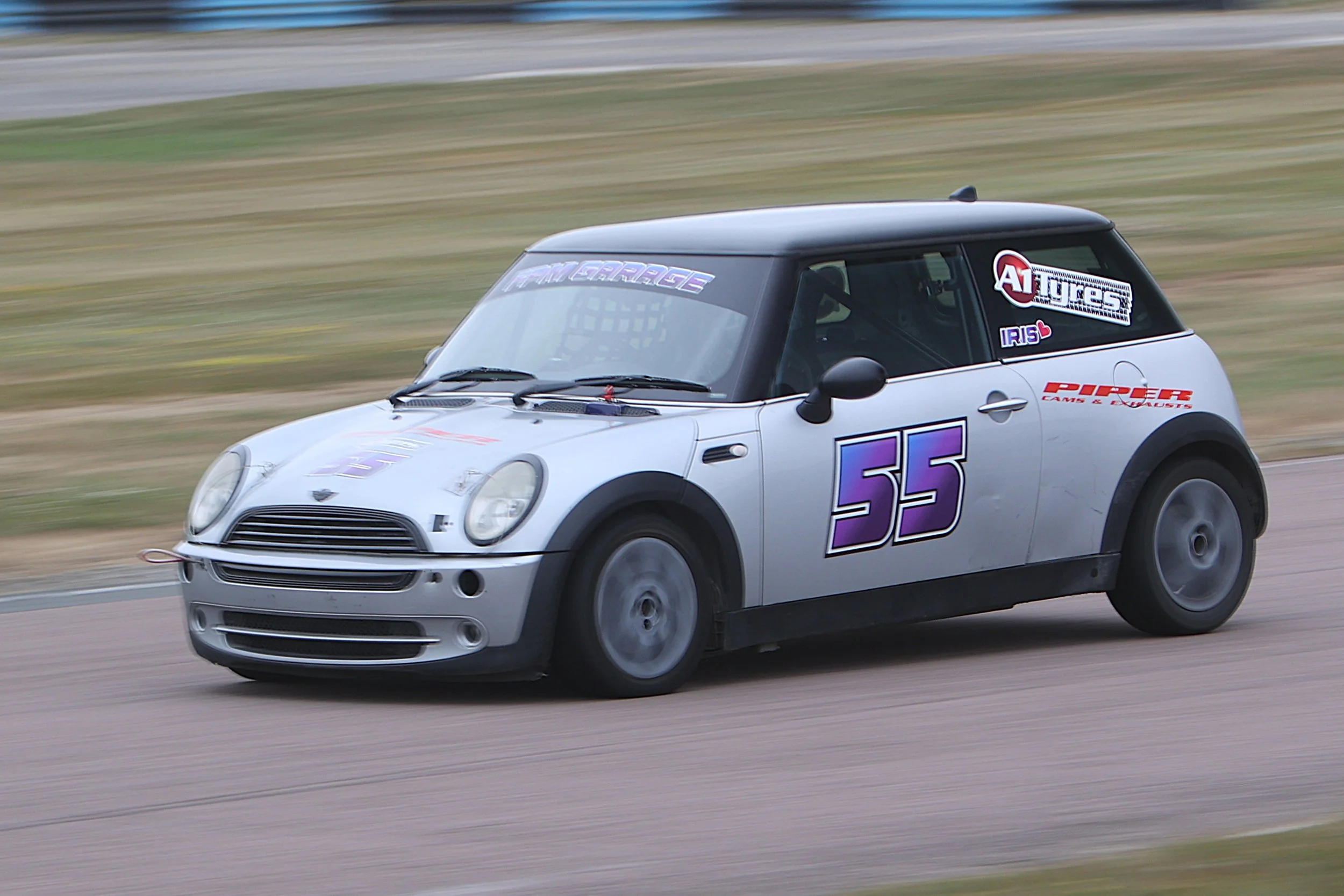 BB019920 crop.JPG