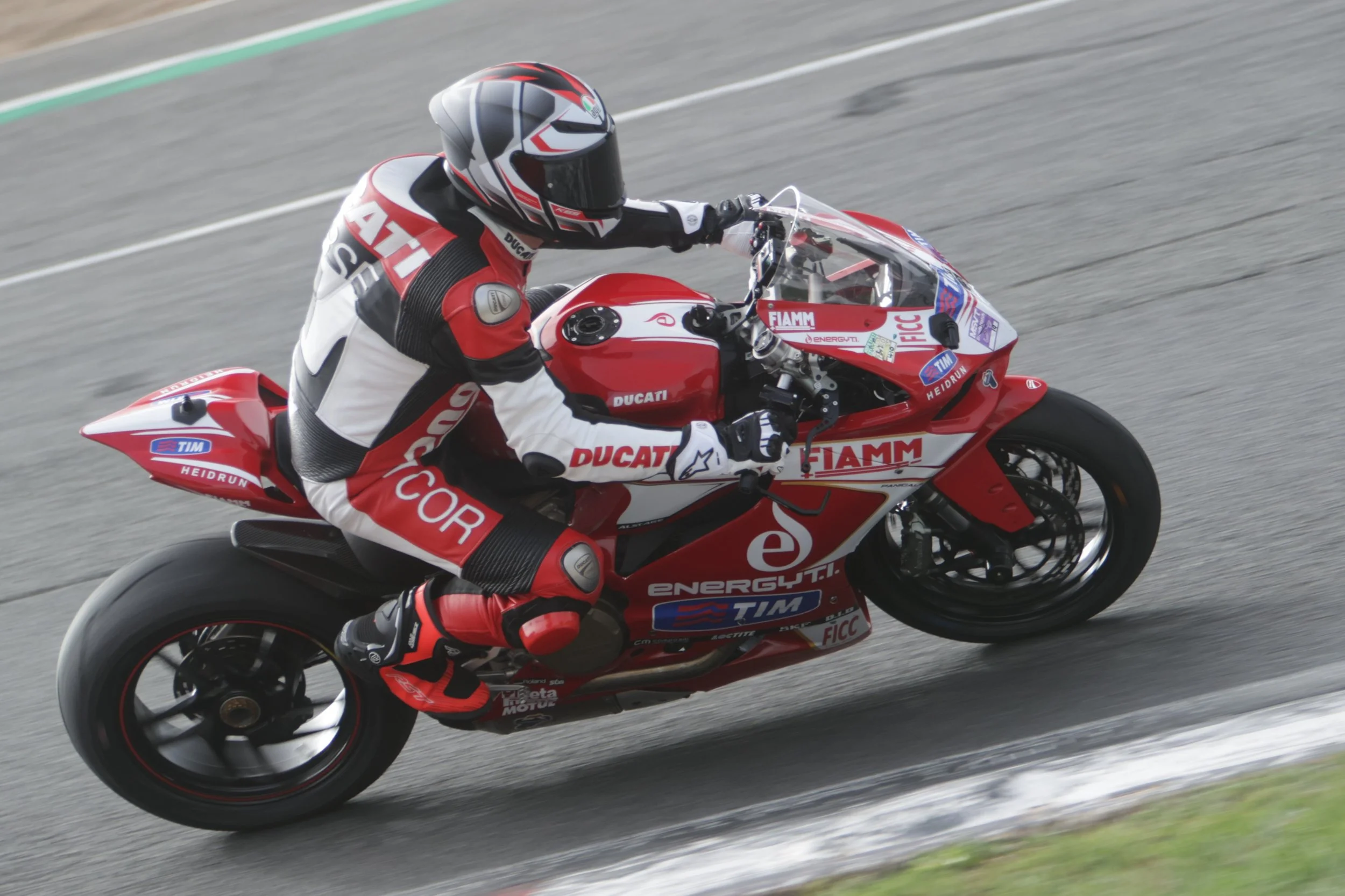 BB010825 crop.jpg