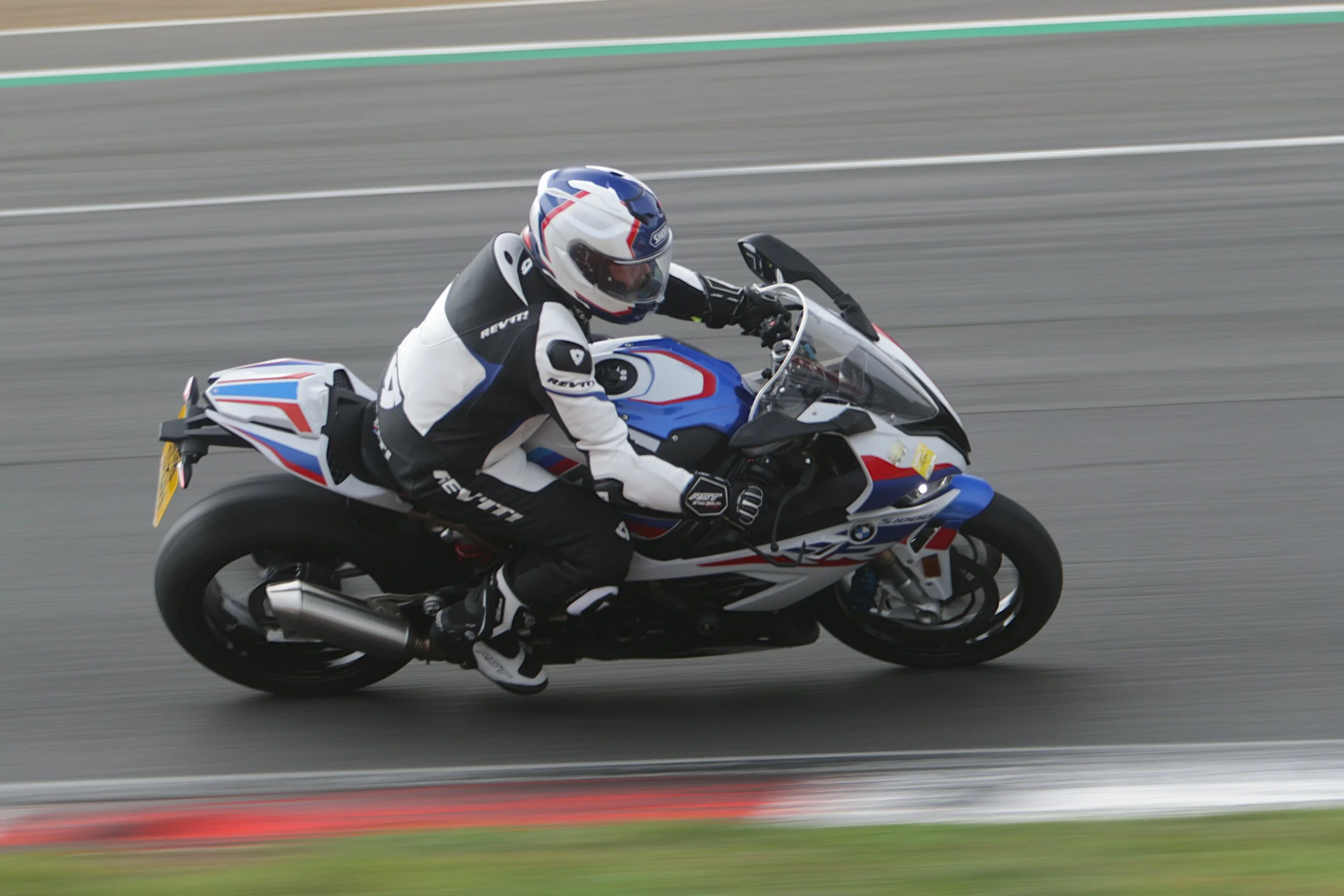 BB010642 crop.jpg