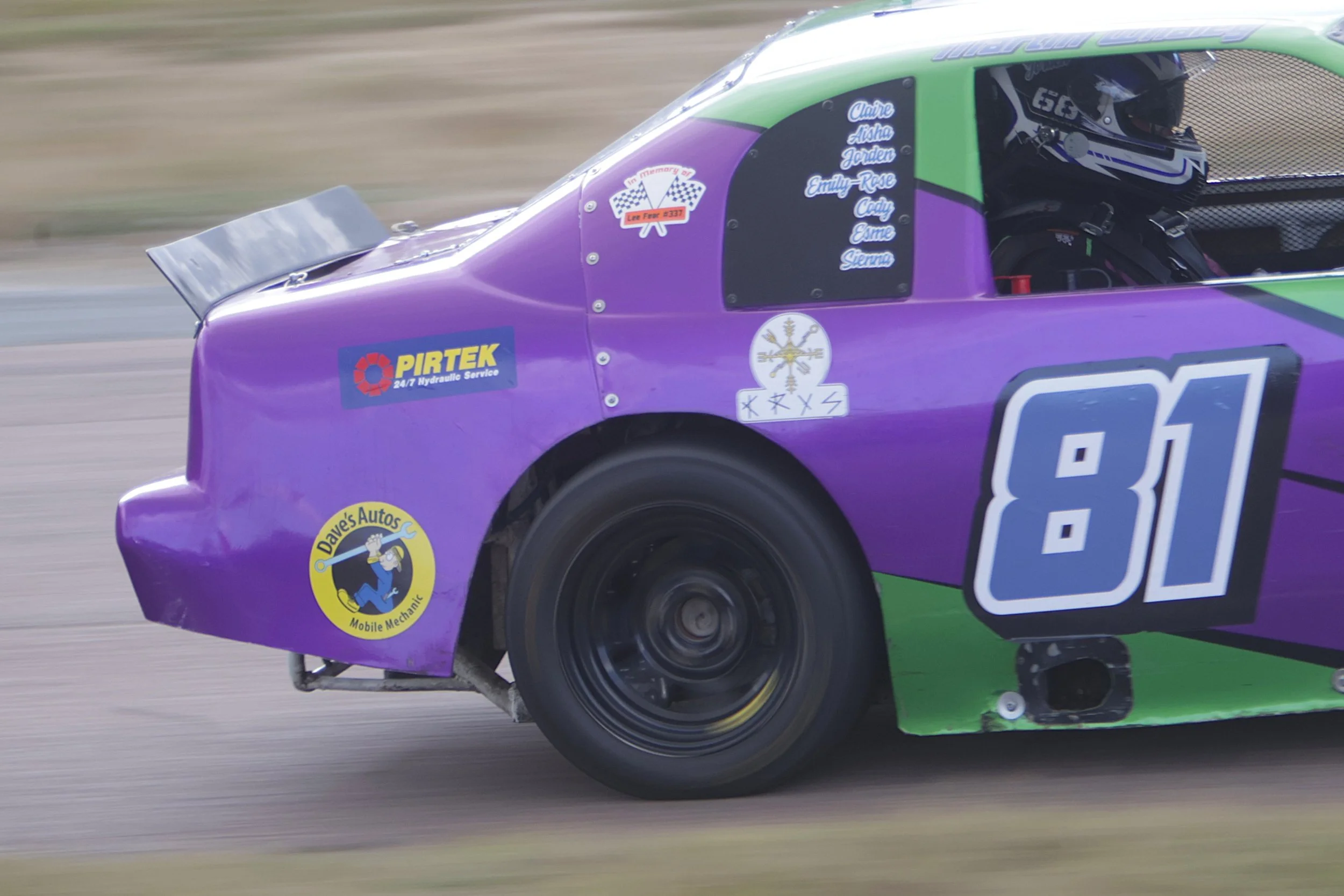 BB017354 crop.JPG