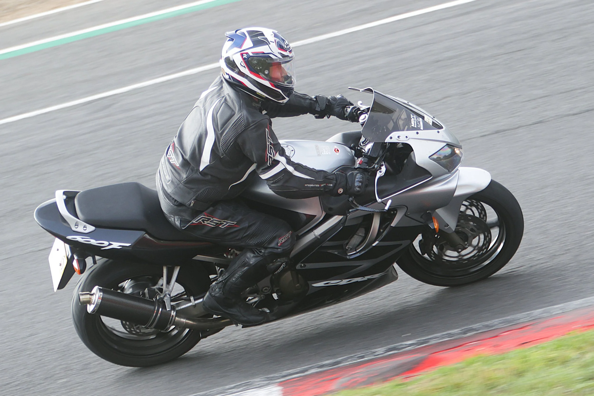 BB010854 crop.jpg