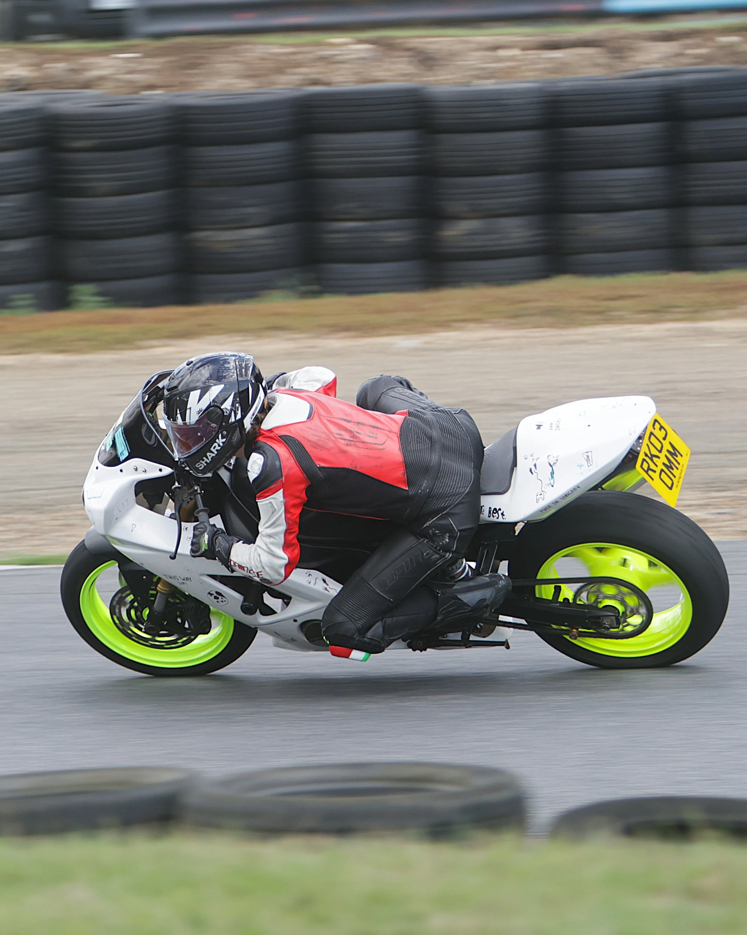 BB019415 crop .JPG