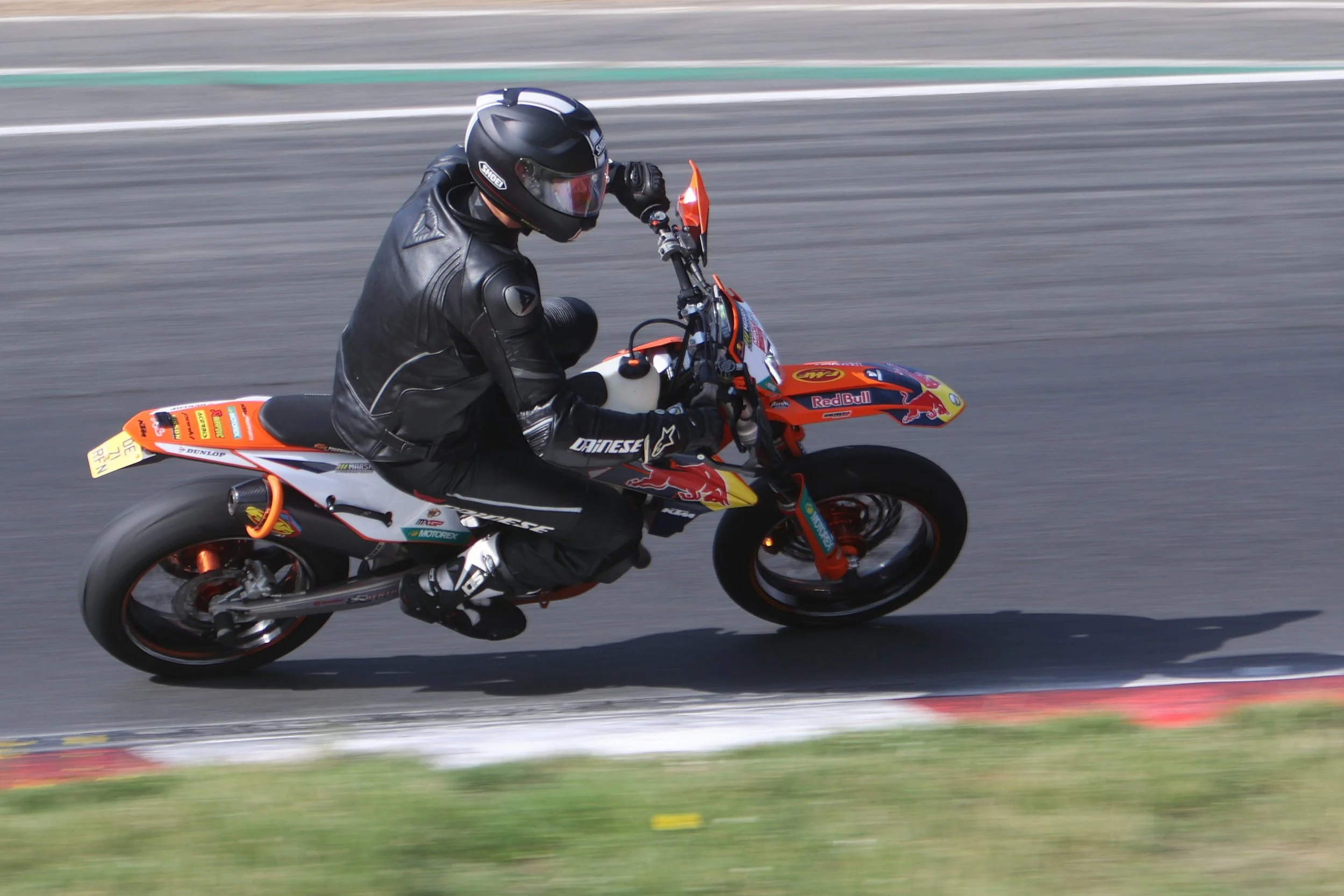 BB012795 crop.JPG