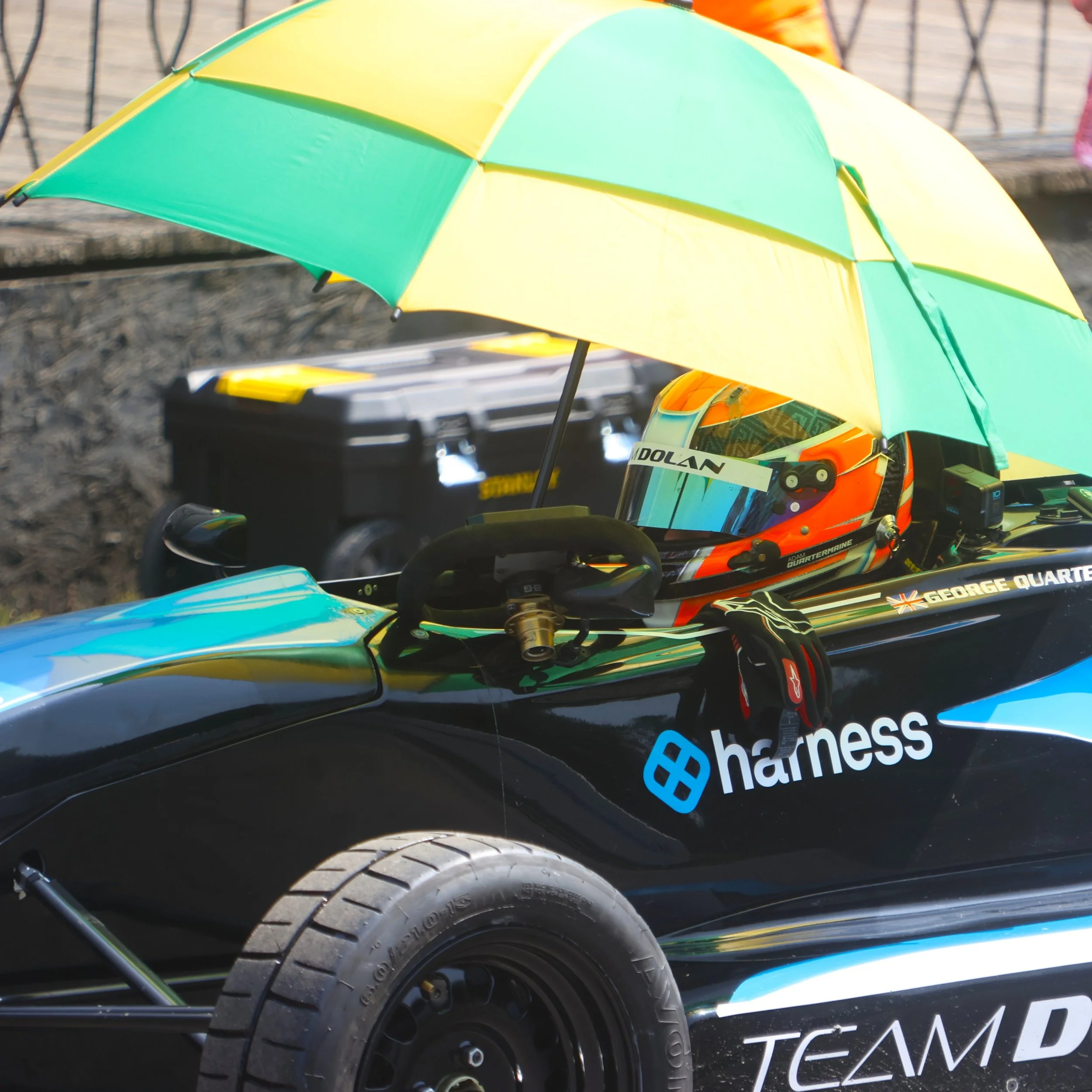 Keeping Cool on a Hot, Hot Day - LHMC Race Day