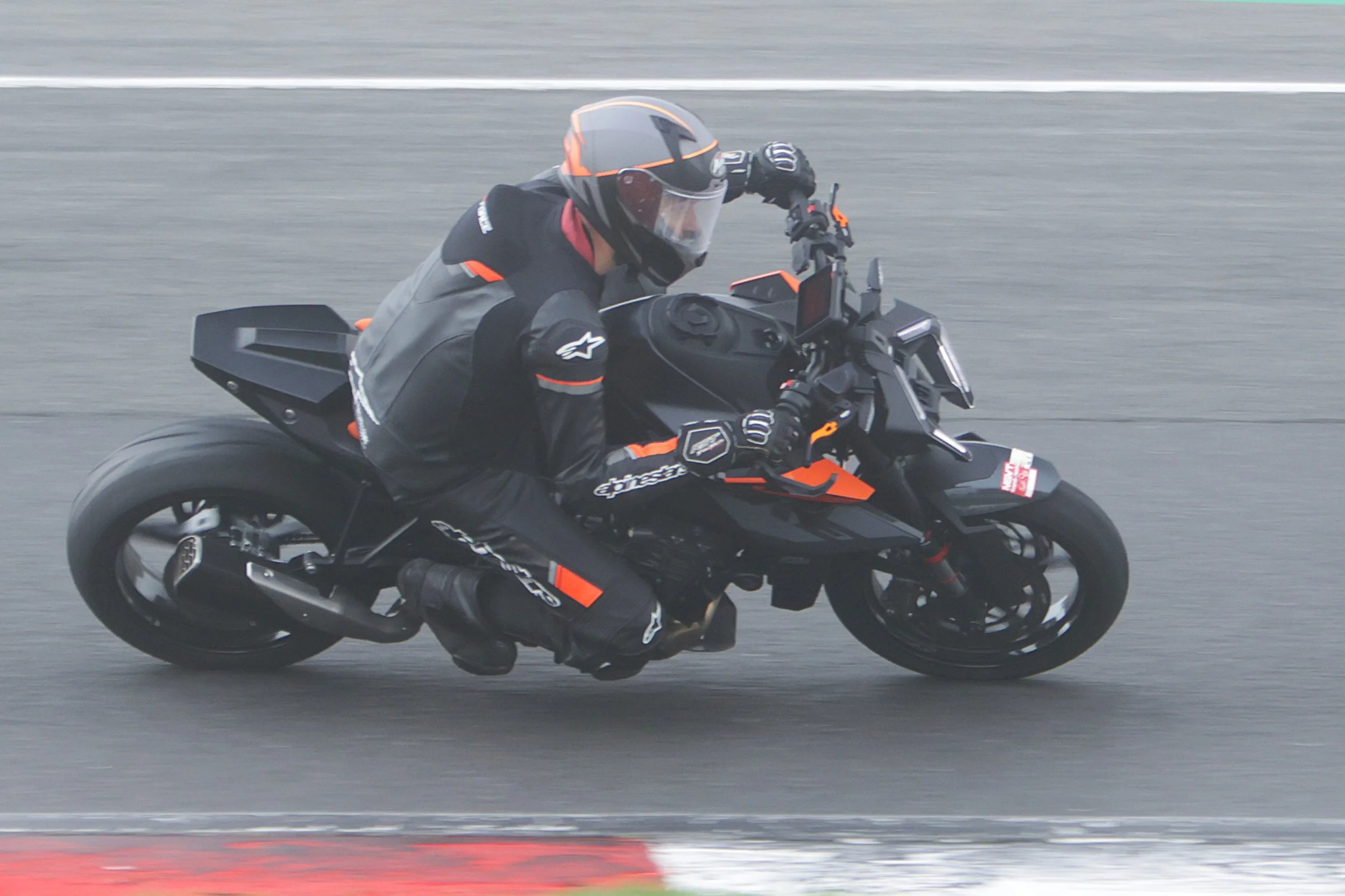 BB010437 crop.jpg