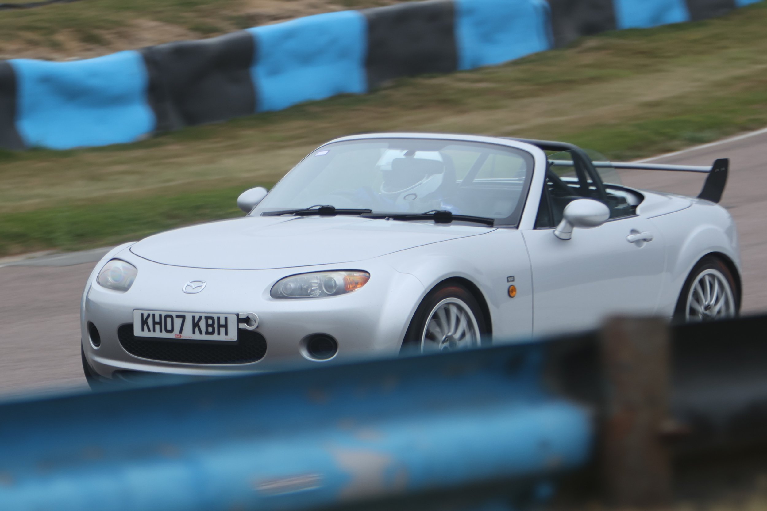 BB019098 crop.JPG