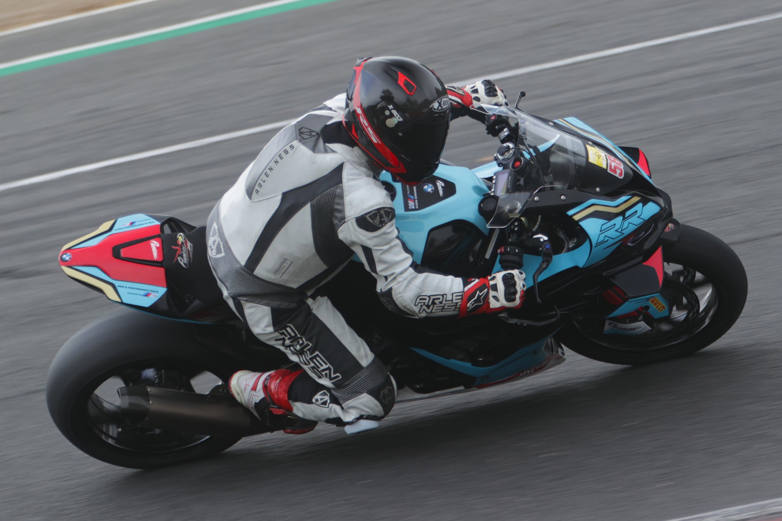 BB010743 crop.jpg