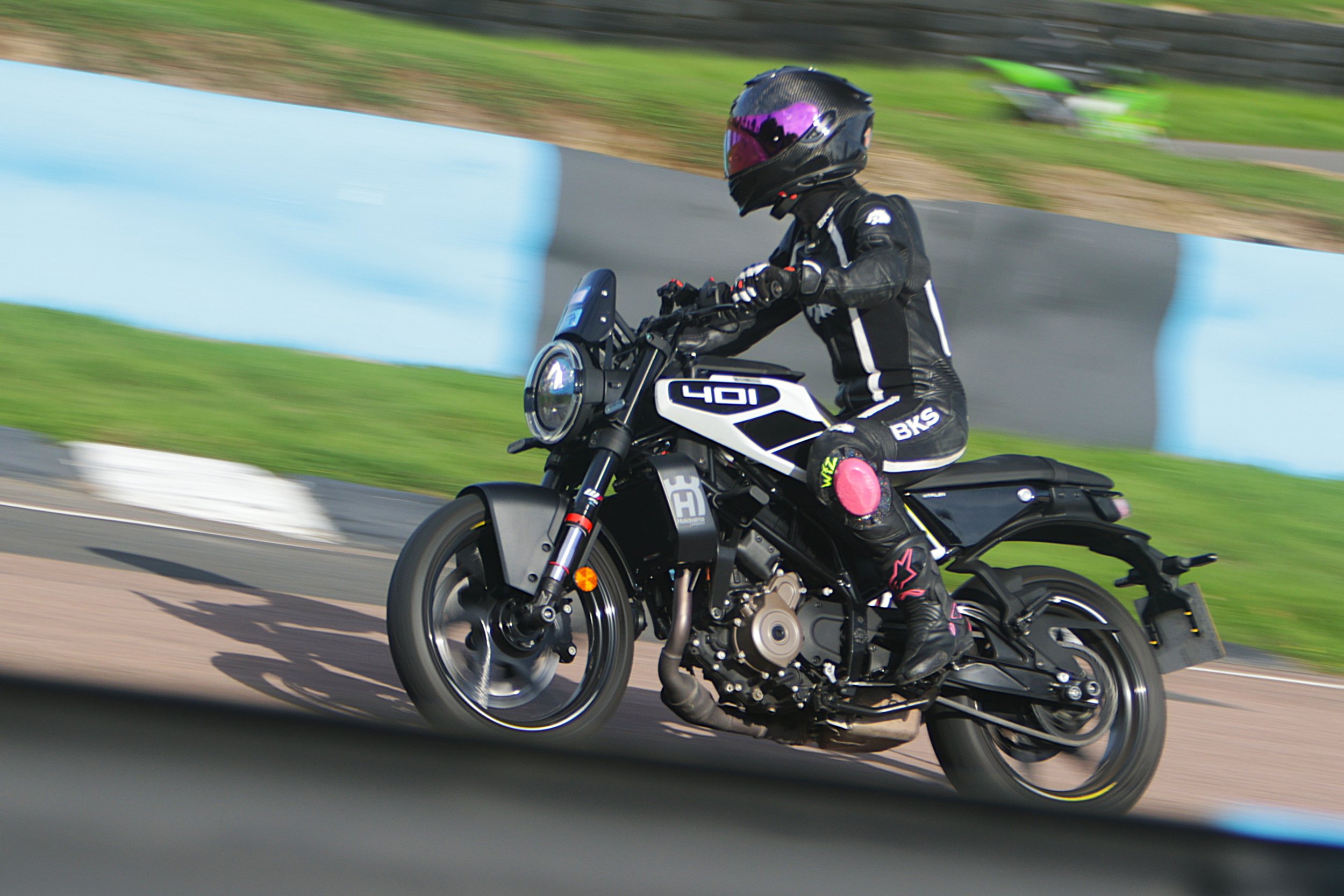 BB017863 crop.jpg