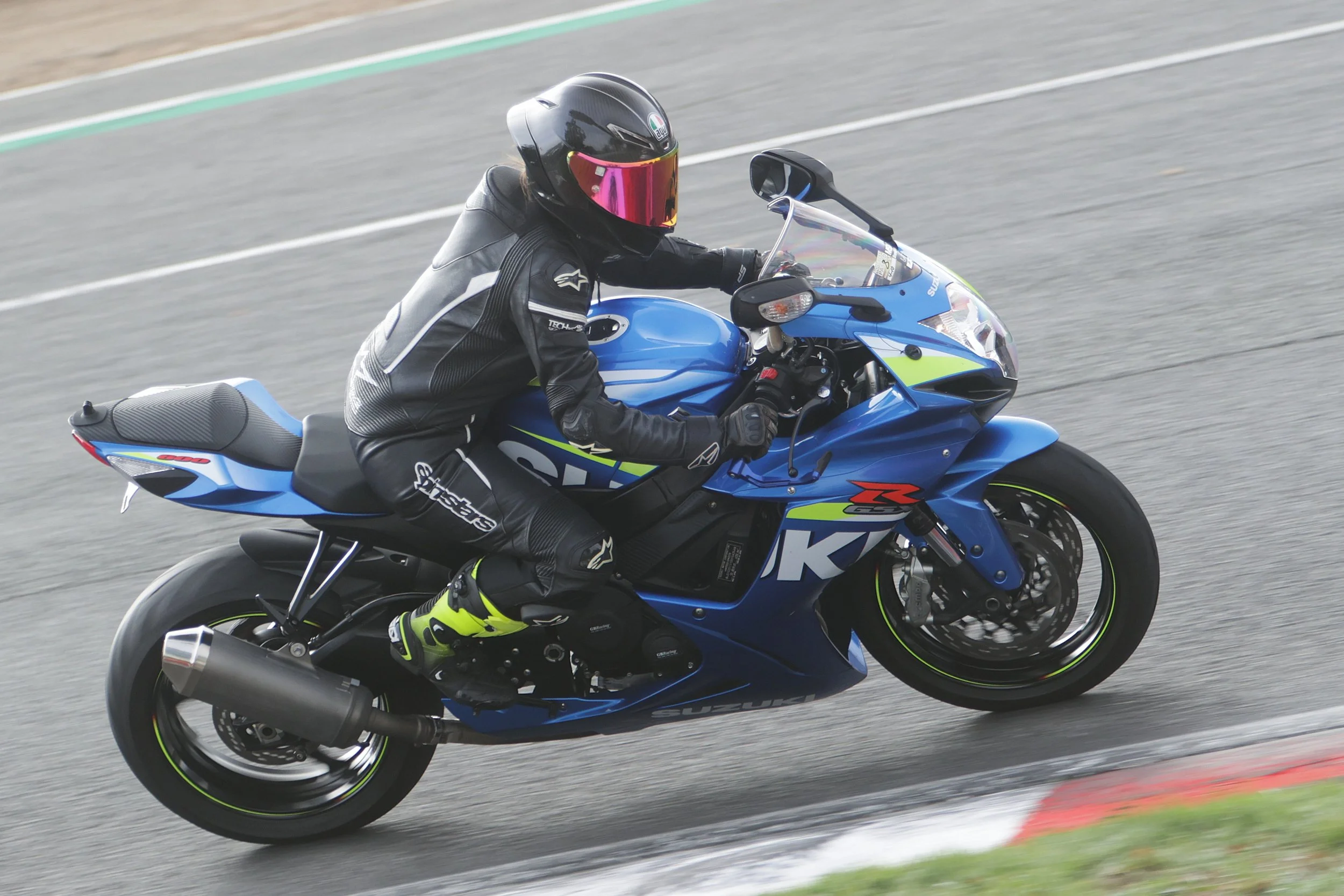 BB010881 crop.jpg