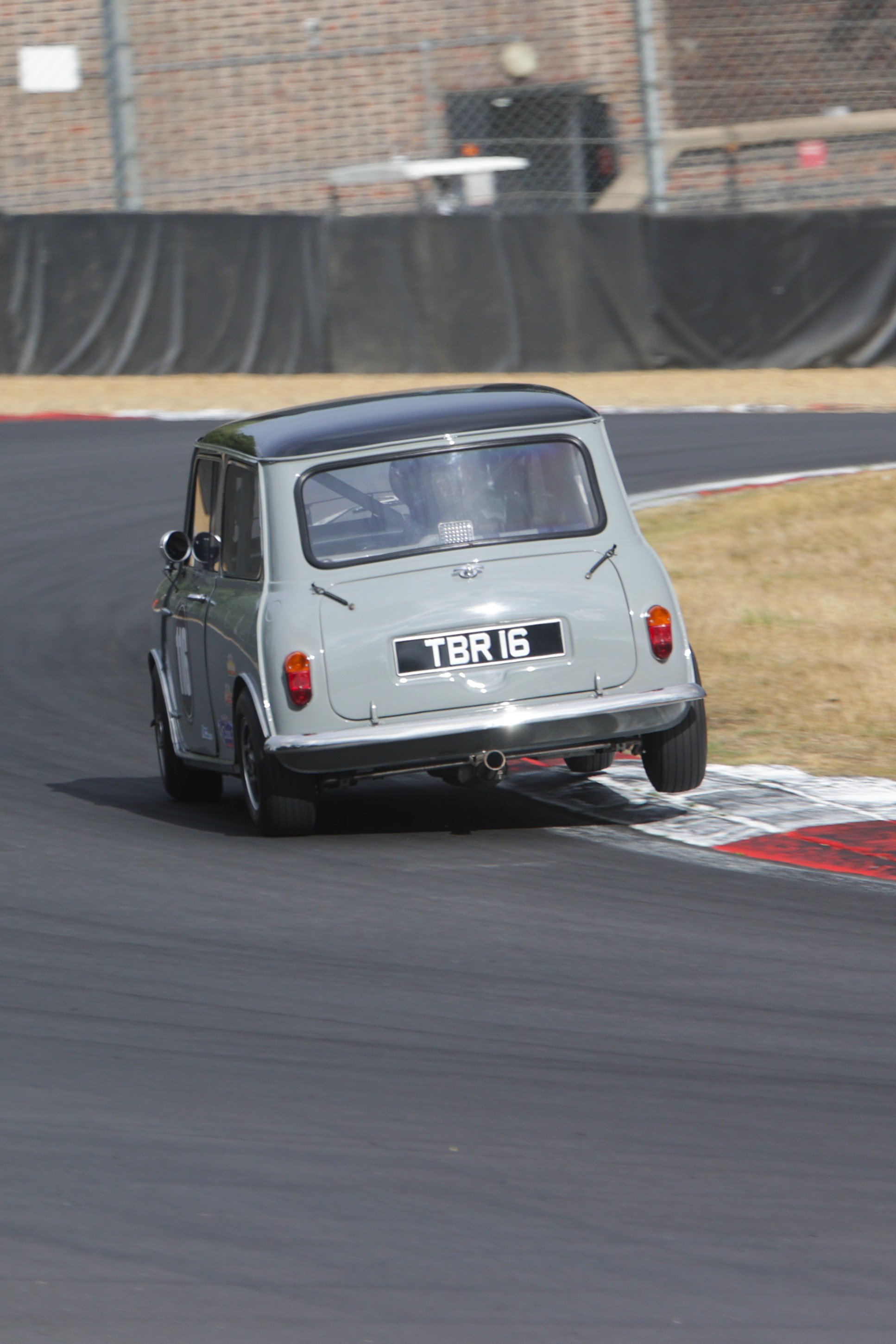 BB014607 crop.JPG