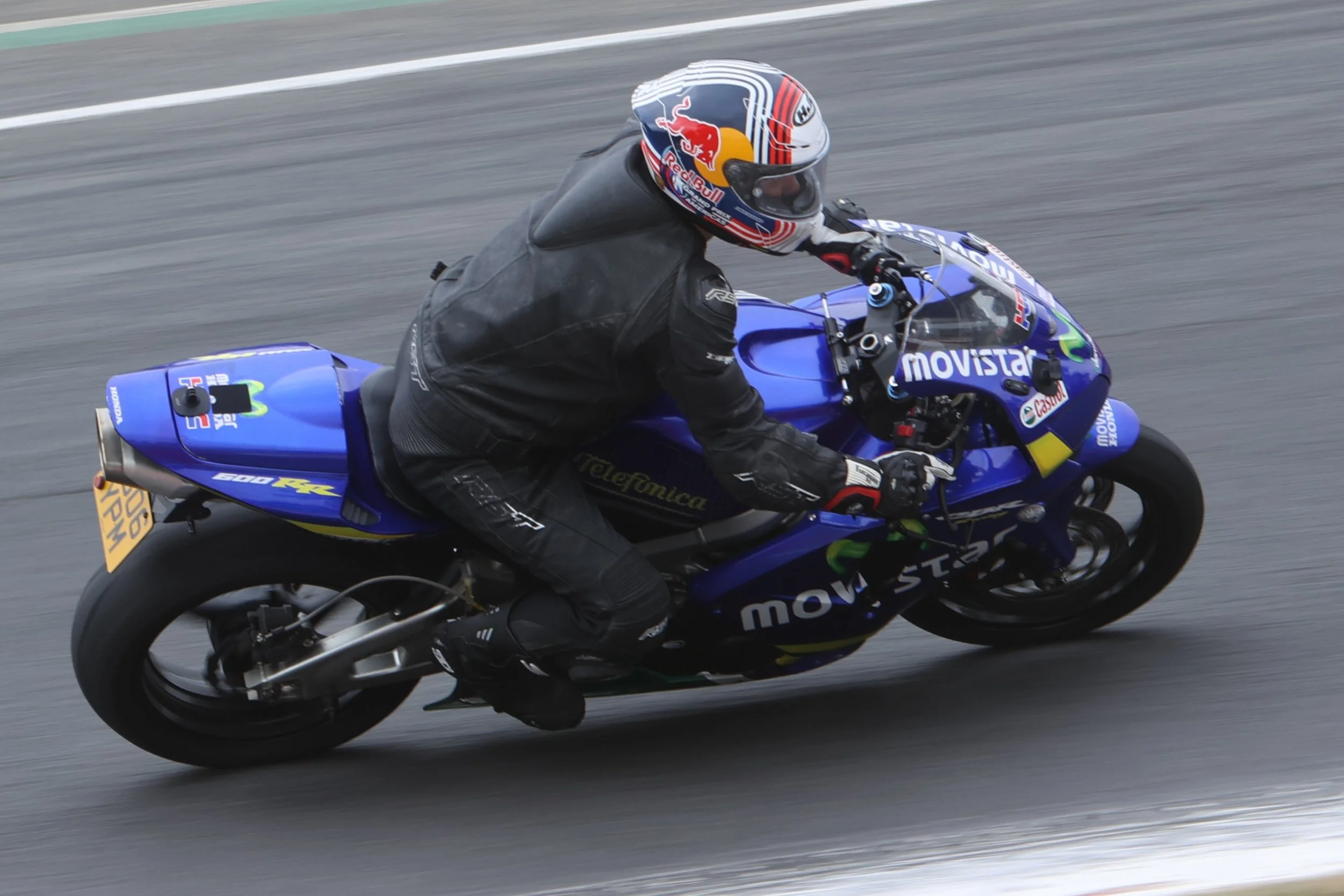 BB015974 crop.JPG