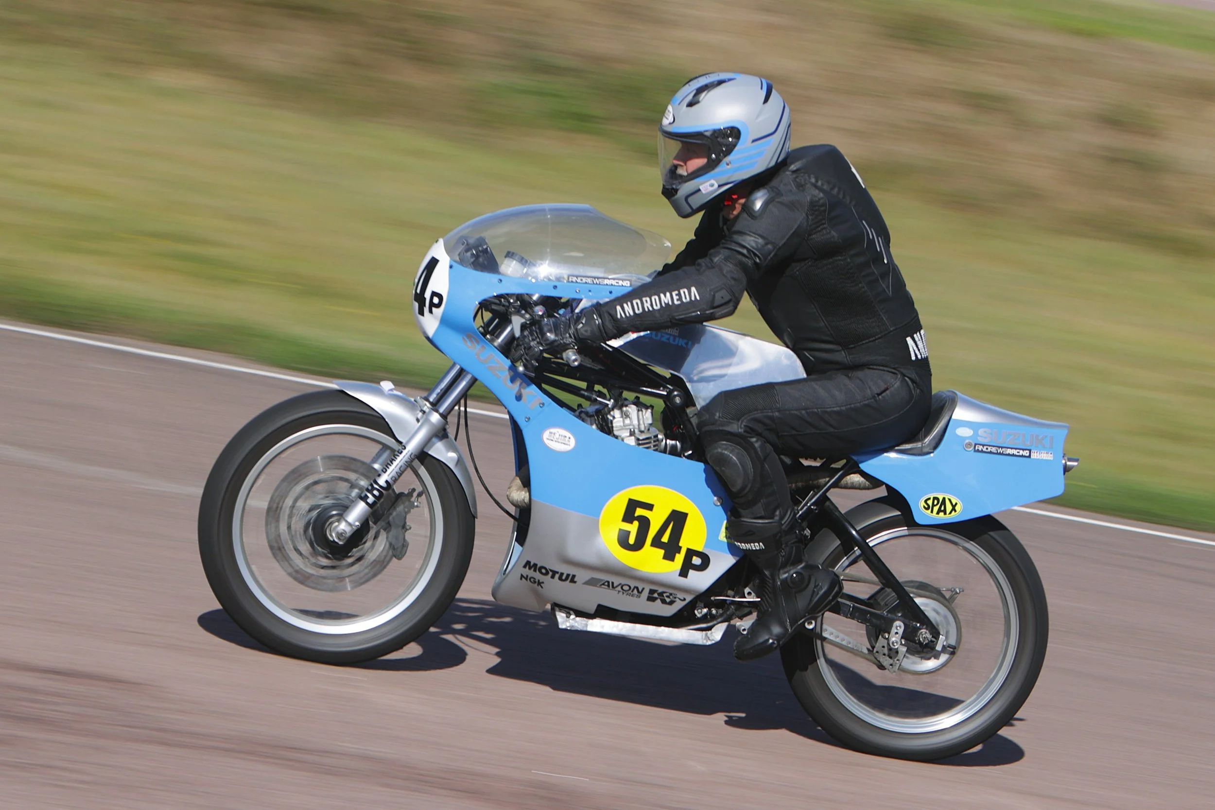 BB018208 crop.JPG