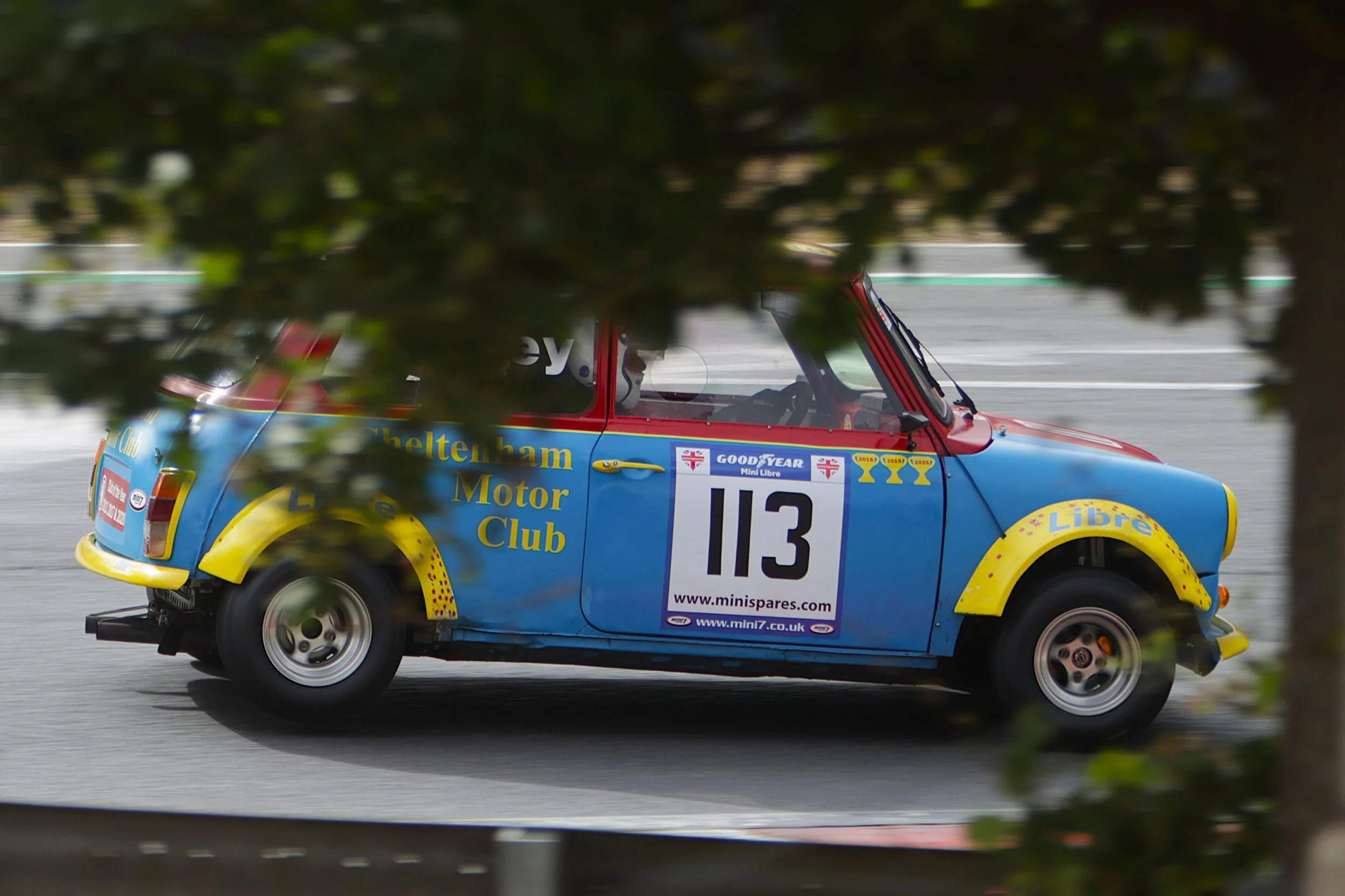 BB015116 crop.JPG