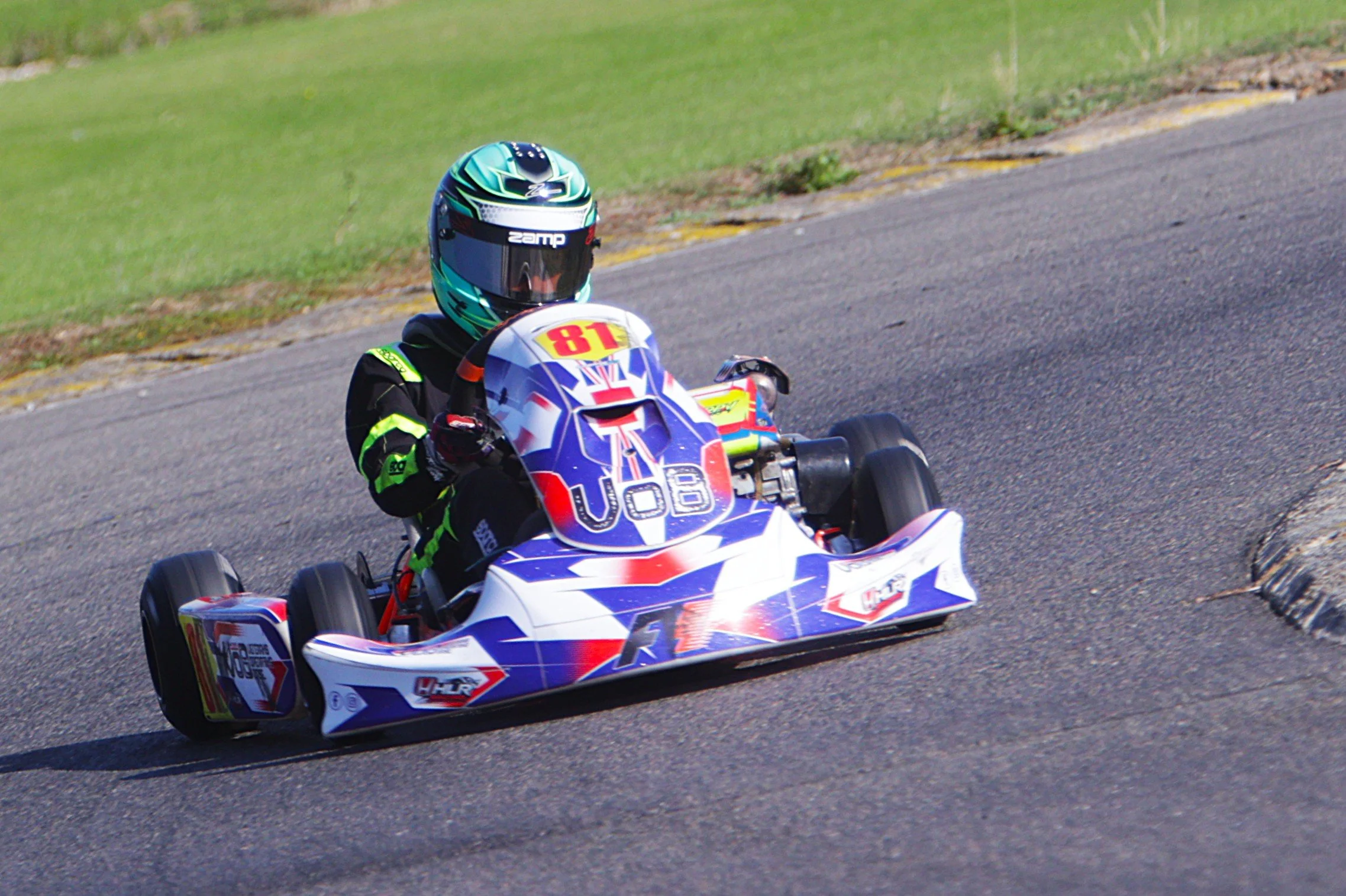 BB010748 crop.jpg