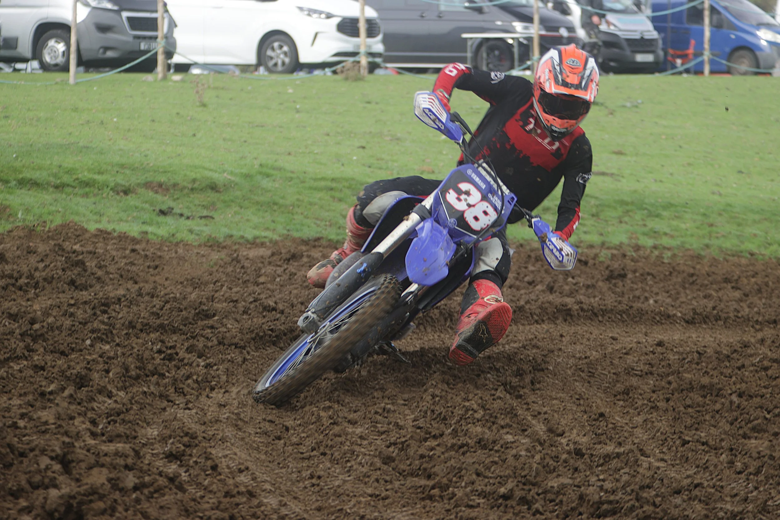 BB019096 crop.jpg