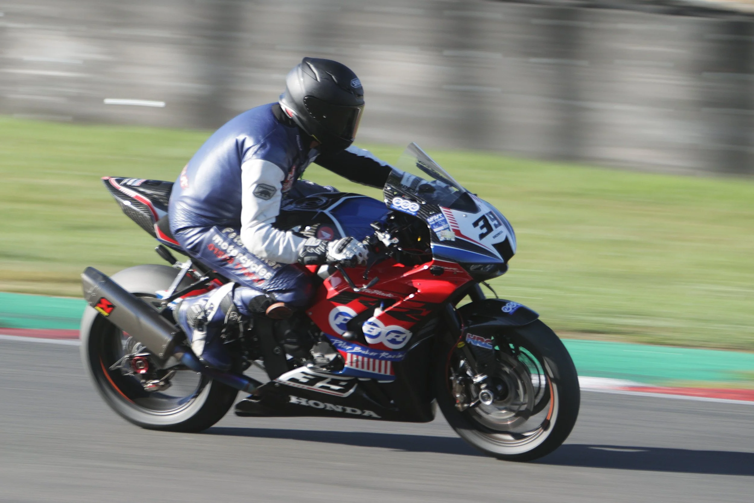 BB011014 crop.jpg