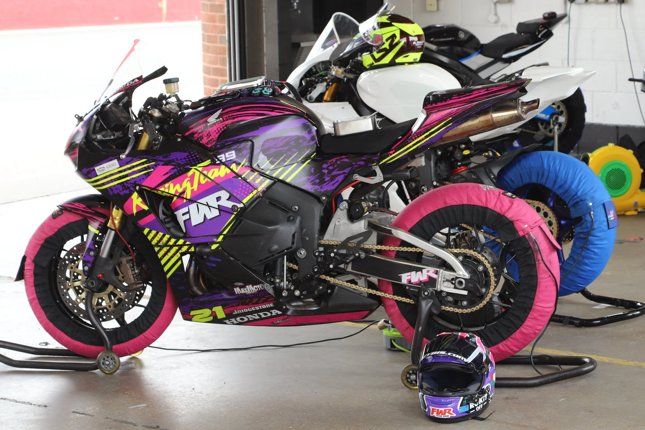 Life in the Pits