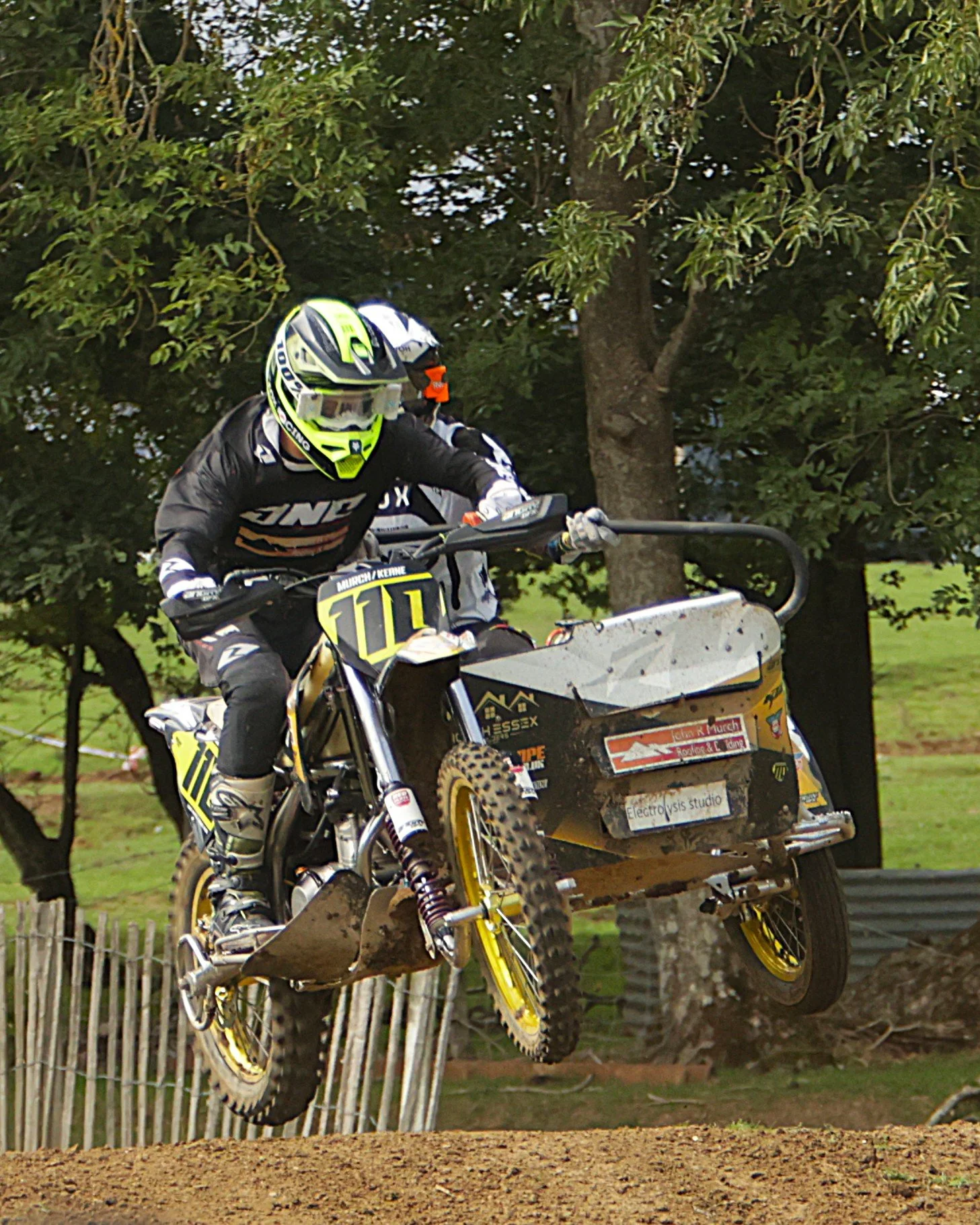 BB017045 crop.jpg