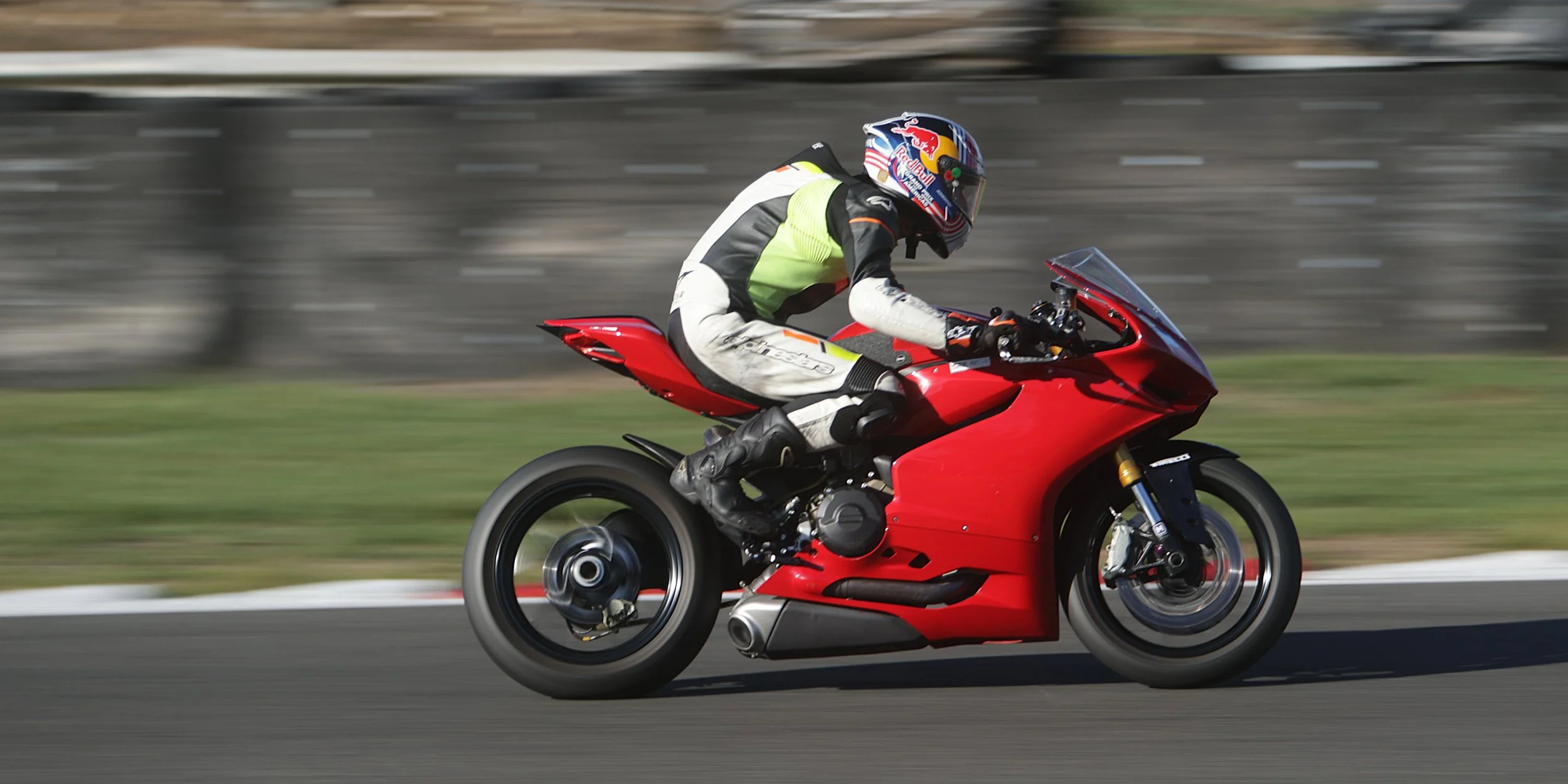 BB011029 crop.jpg