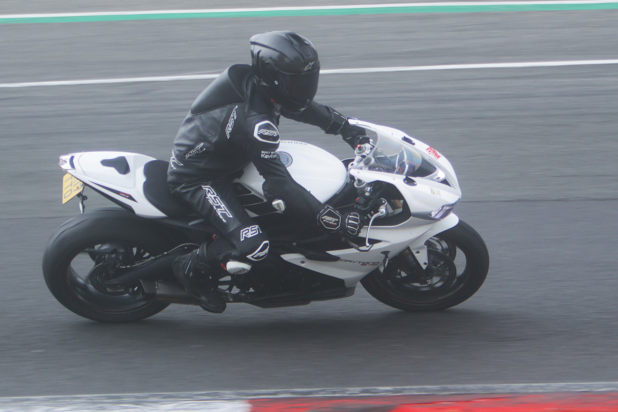BB010377 crop.jpg