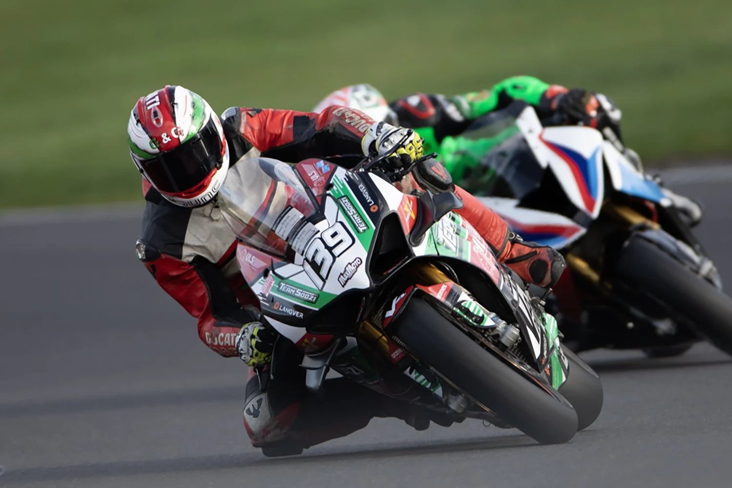 IMG_9999_728 crop.jpg