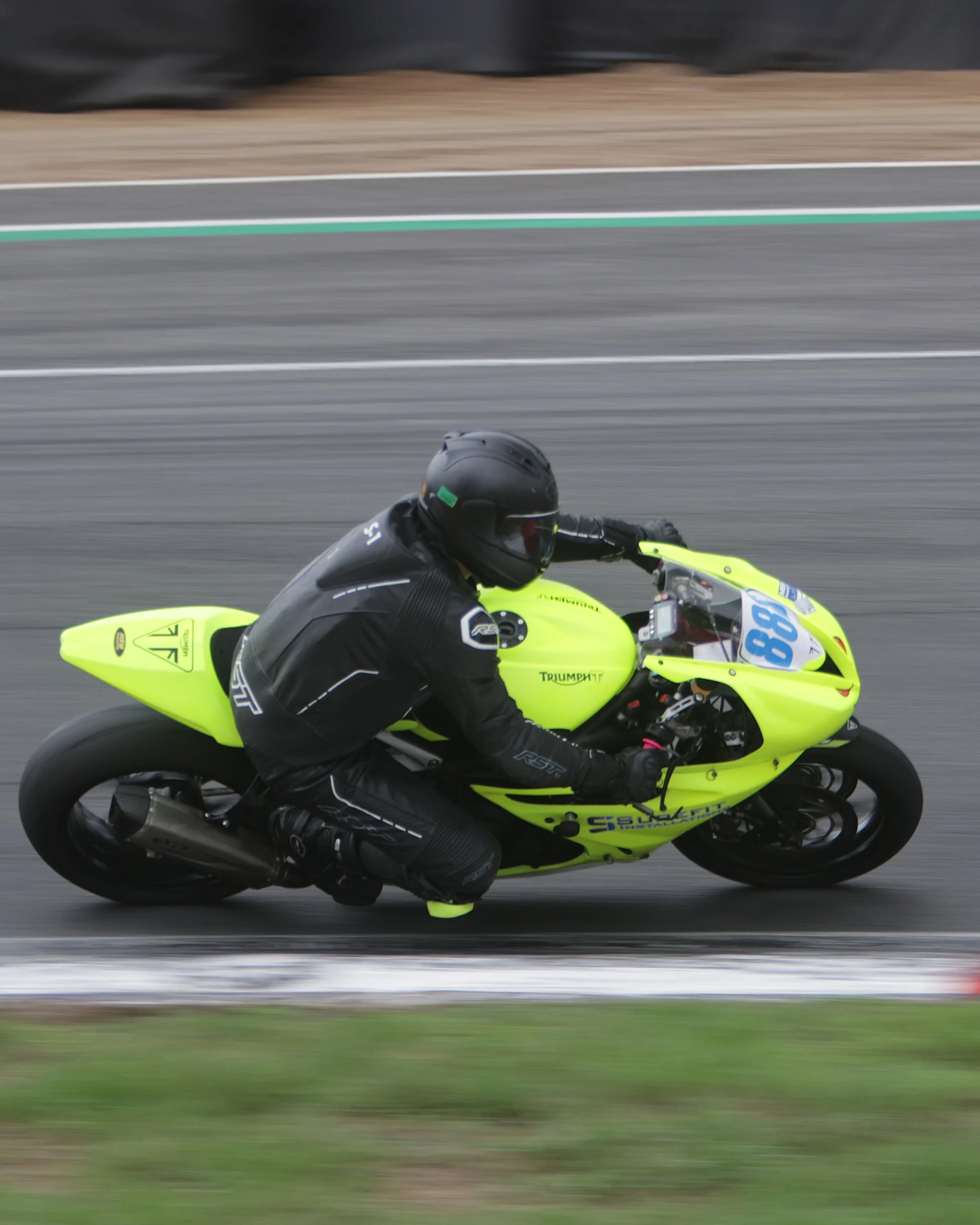 BB013614 crop.jpg