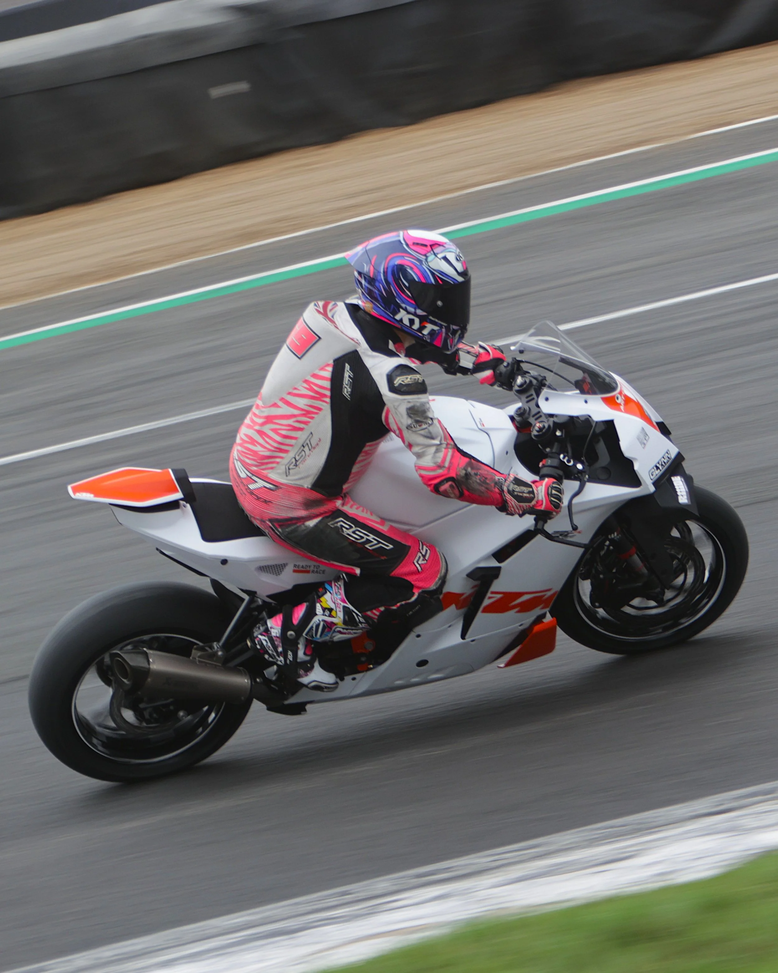 BB013520 crop.jpg