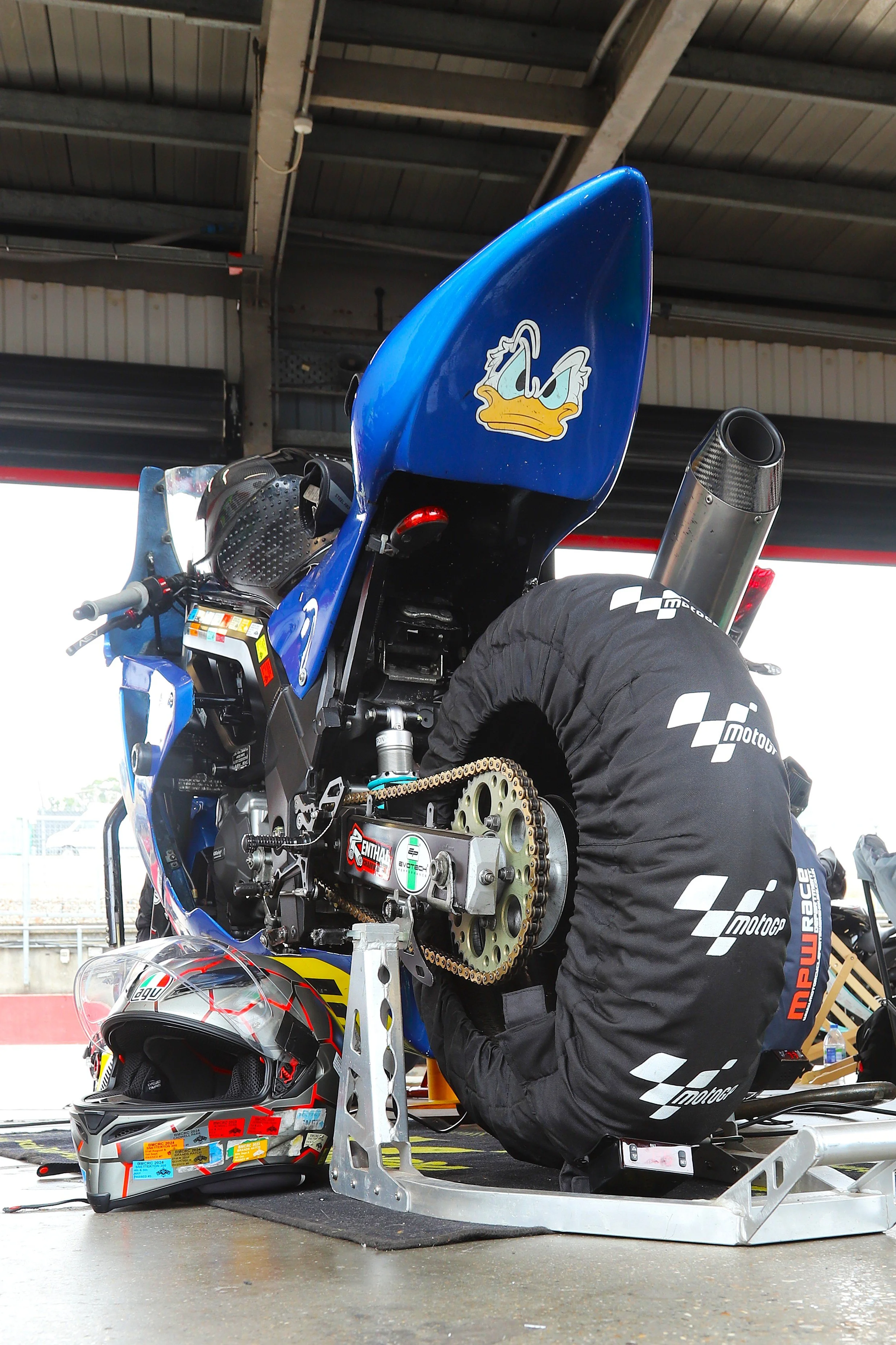 Life in the Pits
