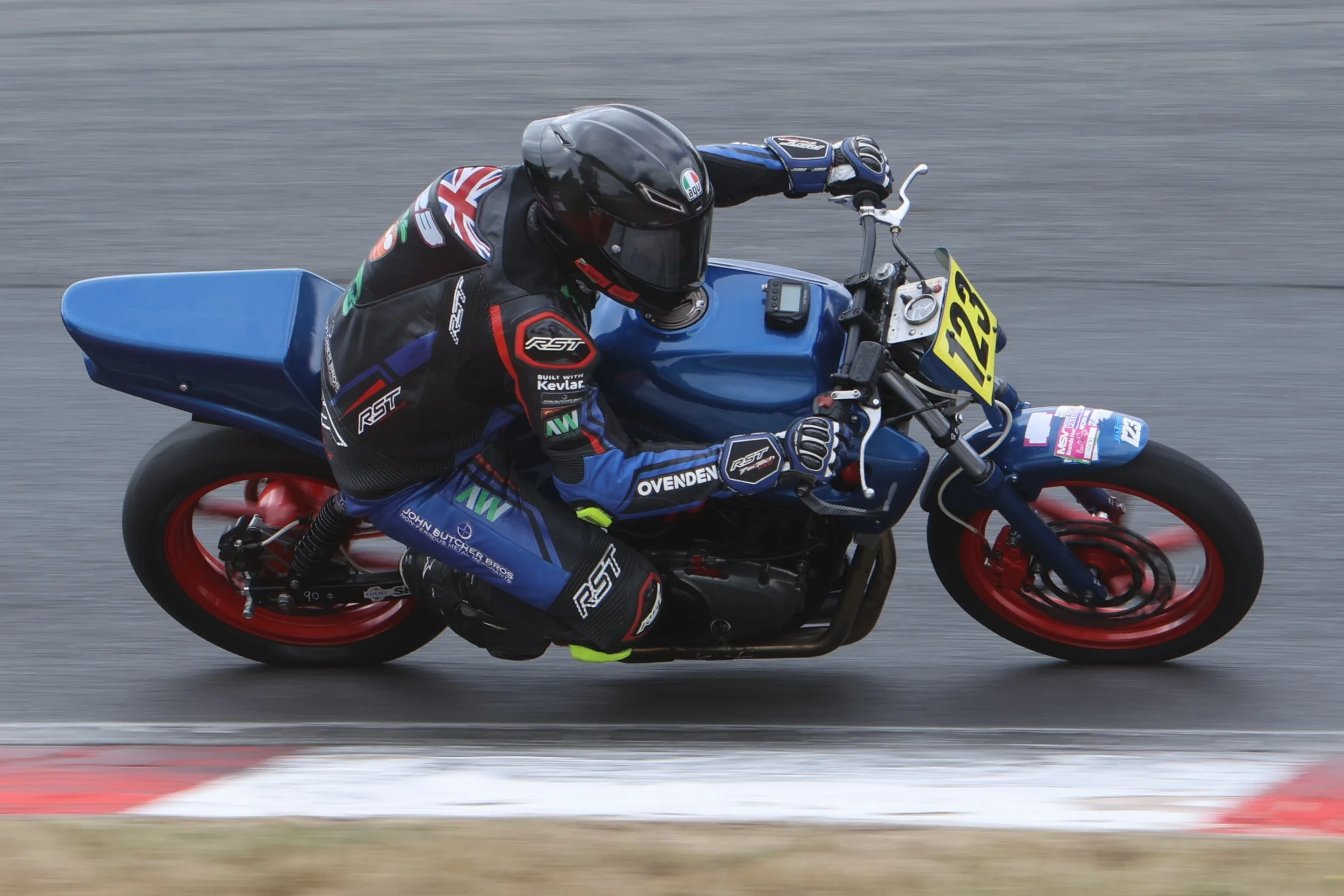 BB016166 crop.JPG