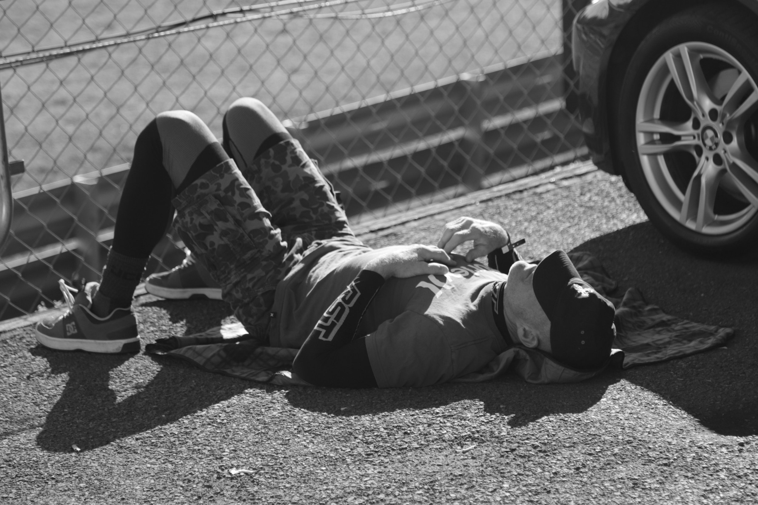 Pits and People - And relax