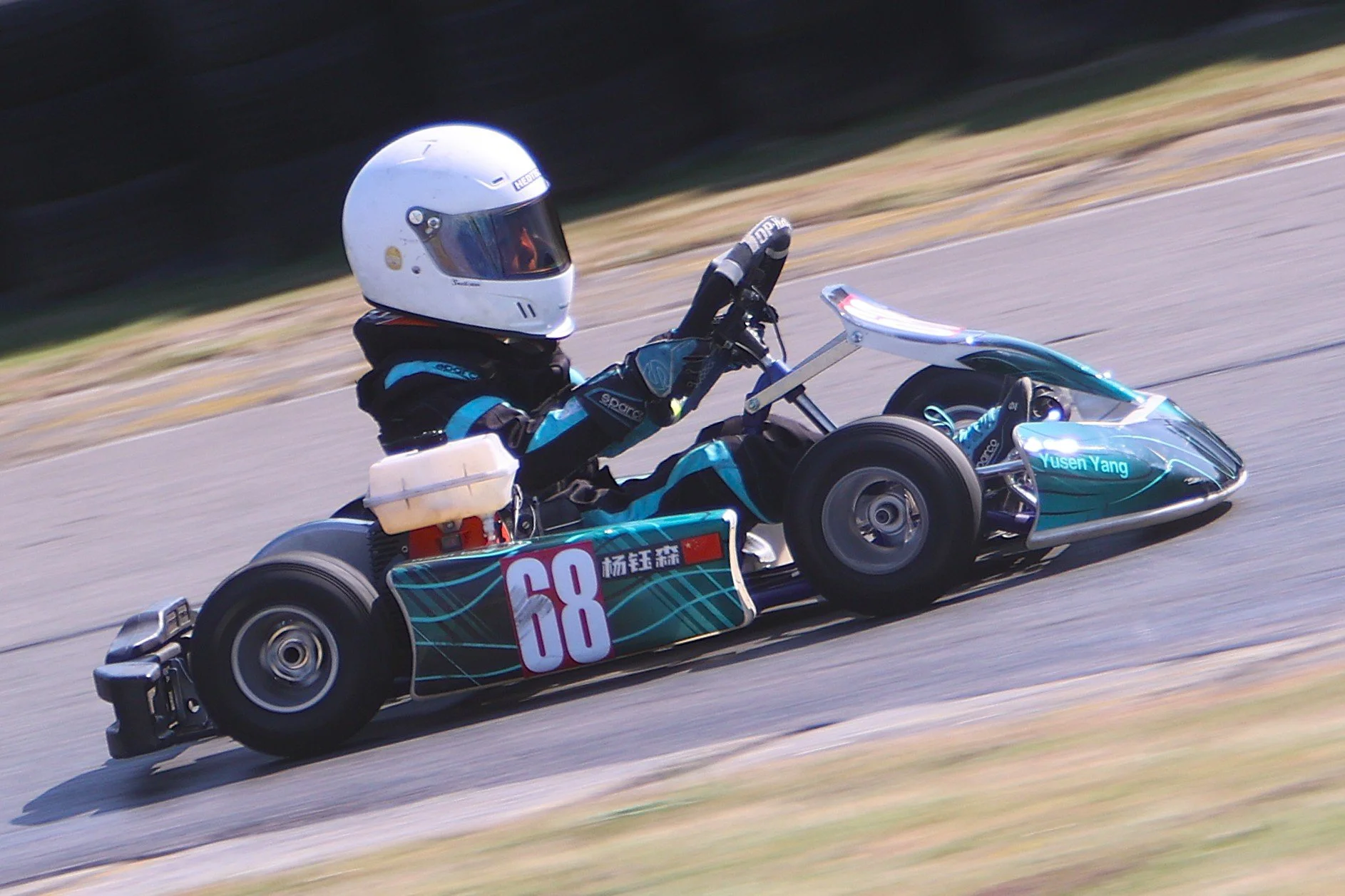BB013816 crop.JPG