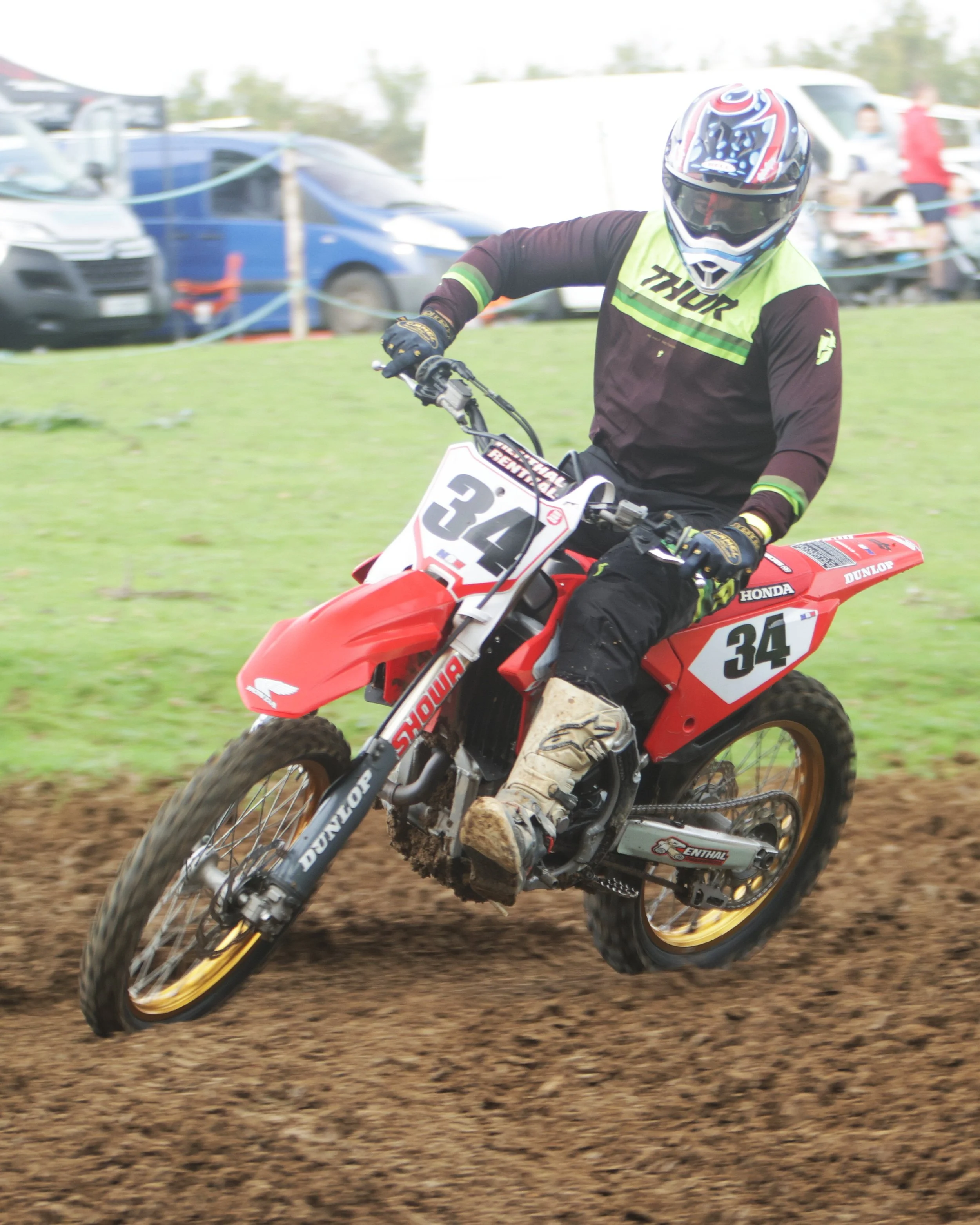 BB019137 crop.jpg