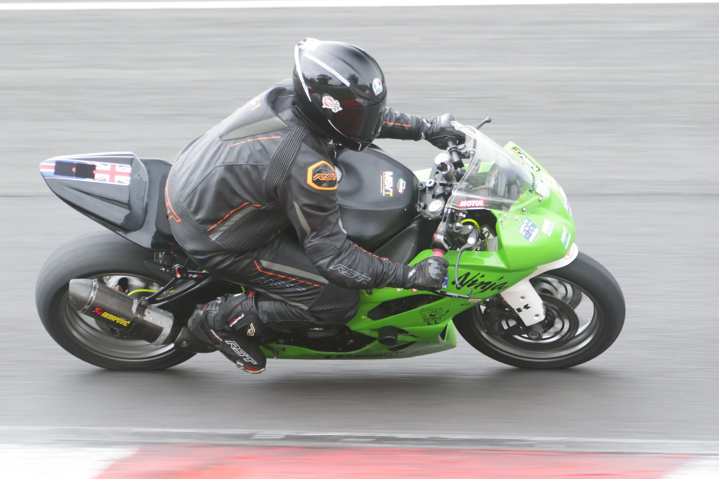 BB013866 crop.jpg