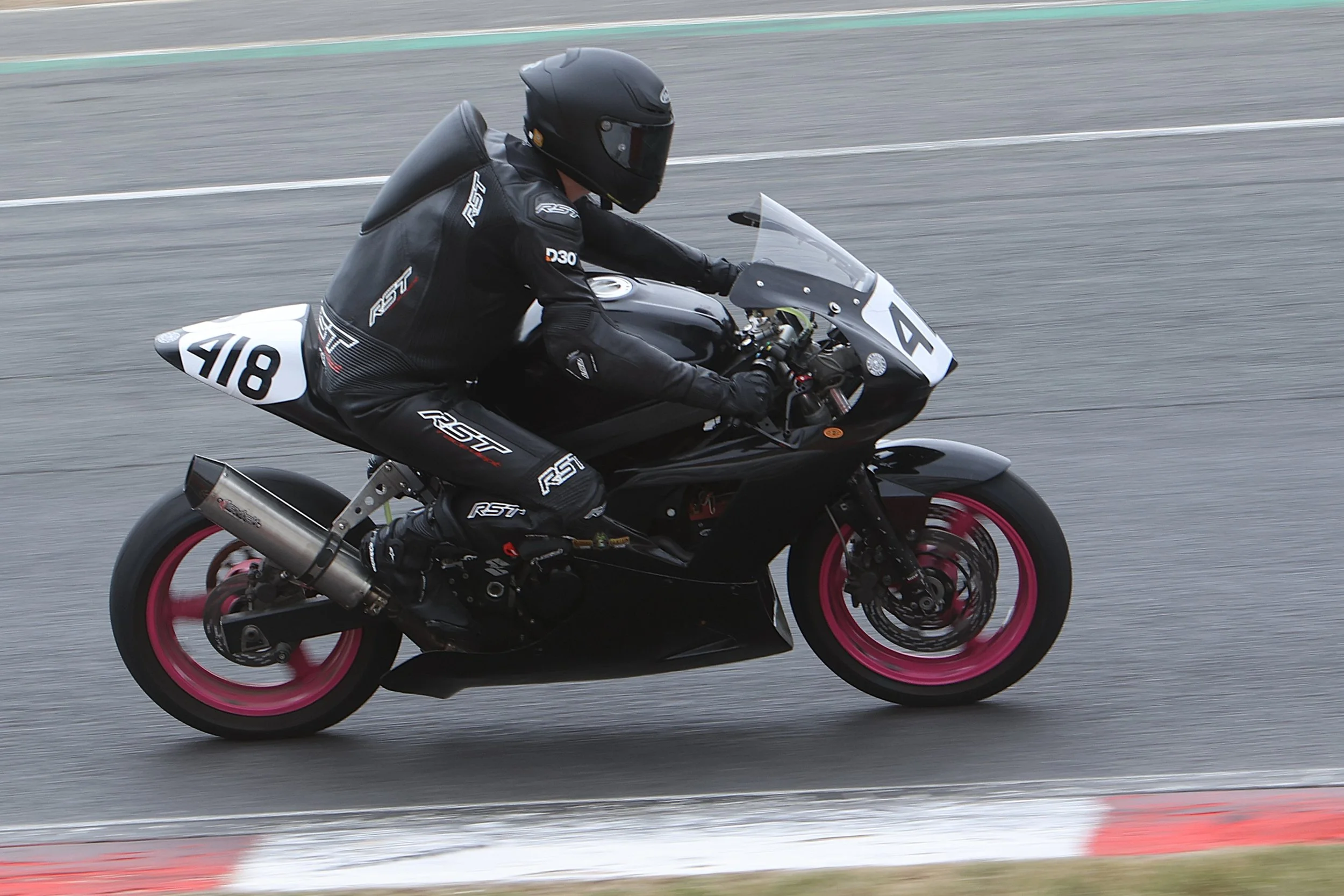 BB015842 crop.JPG