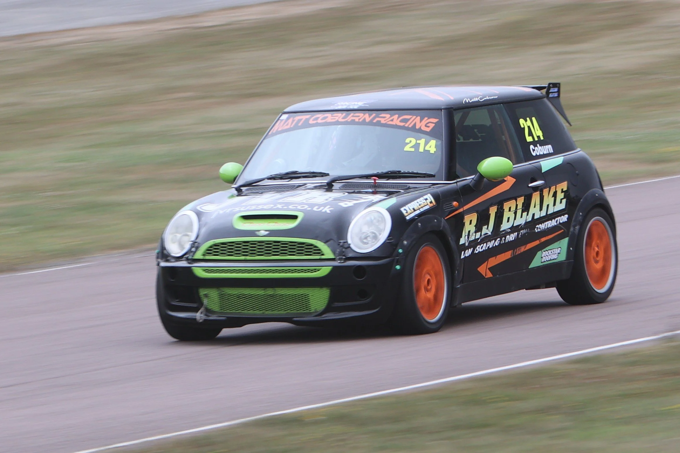 BB019829 crop.JPG