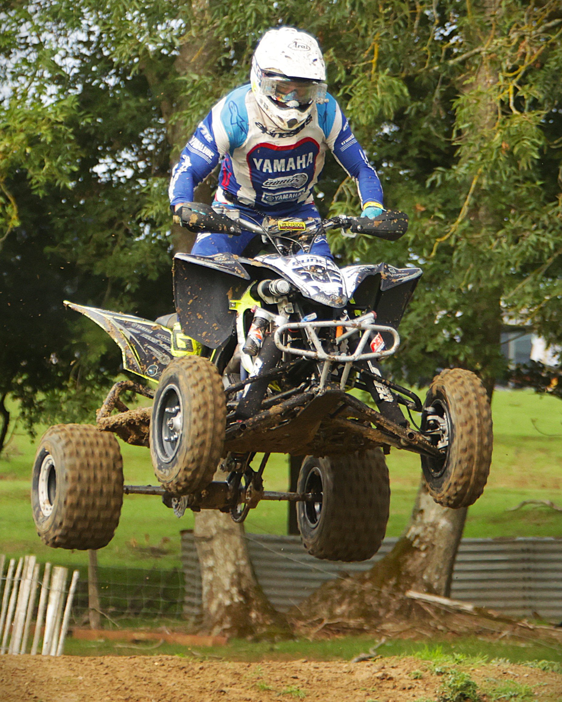 BB016759 crop.jpg