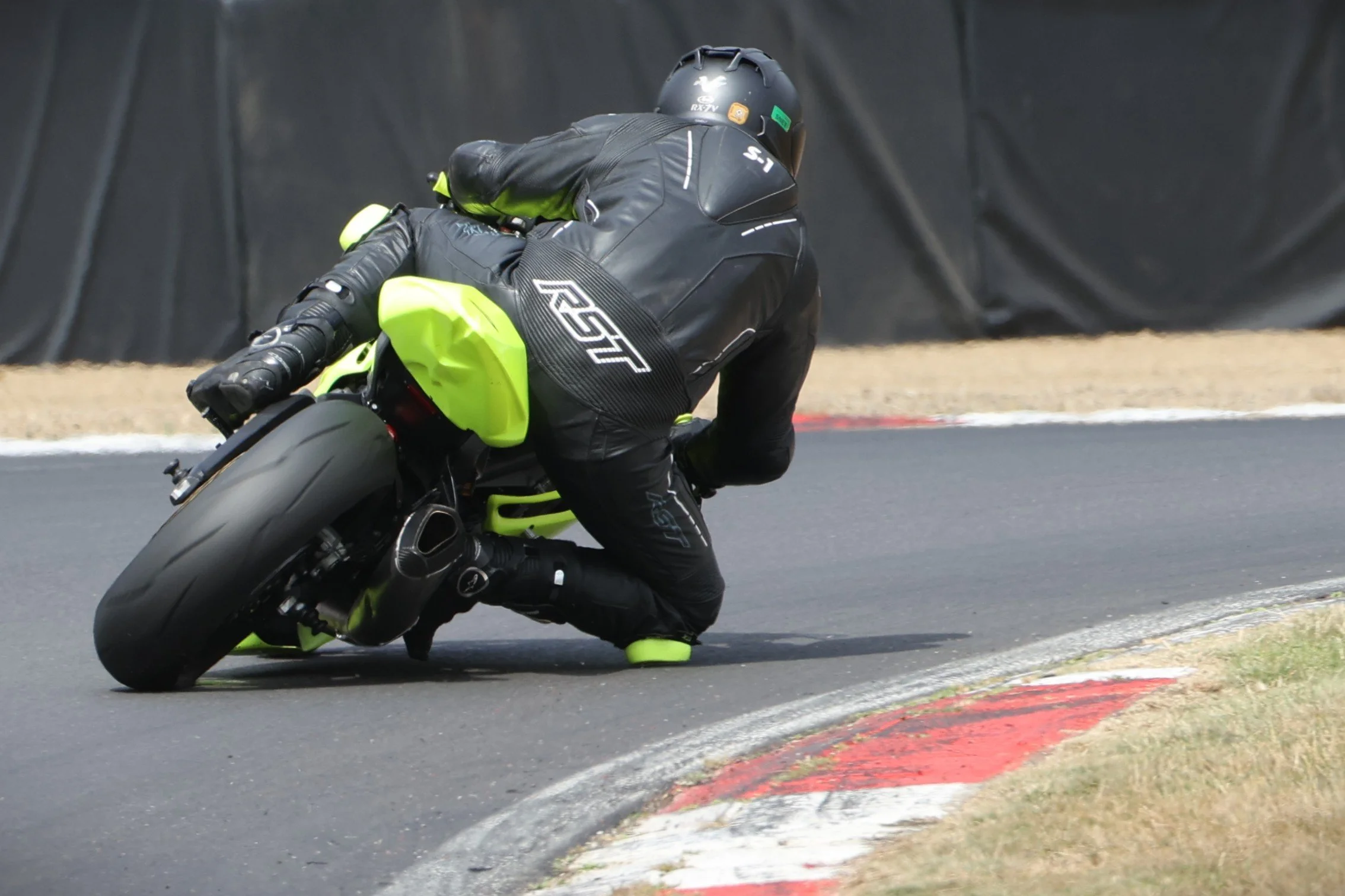 BB017268 crop.JPG