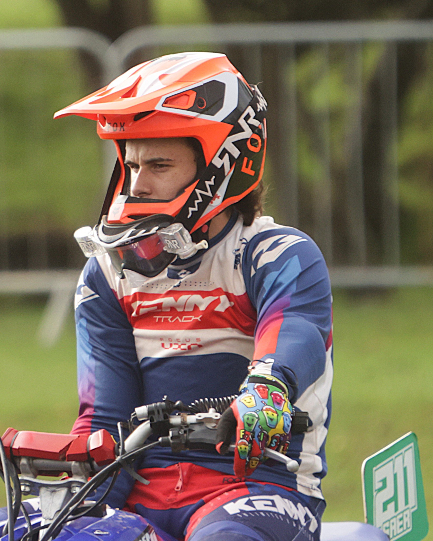 BB016852 crop.jpg
