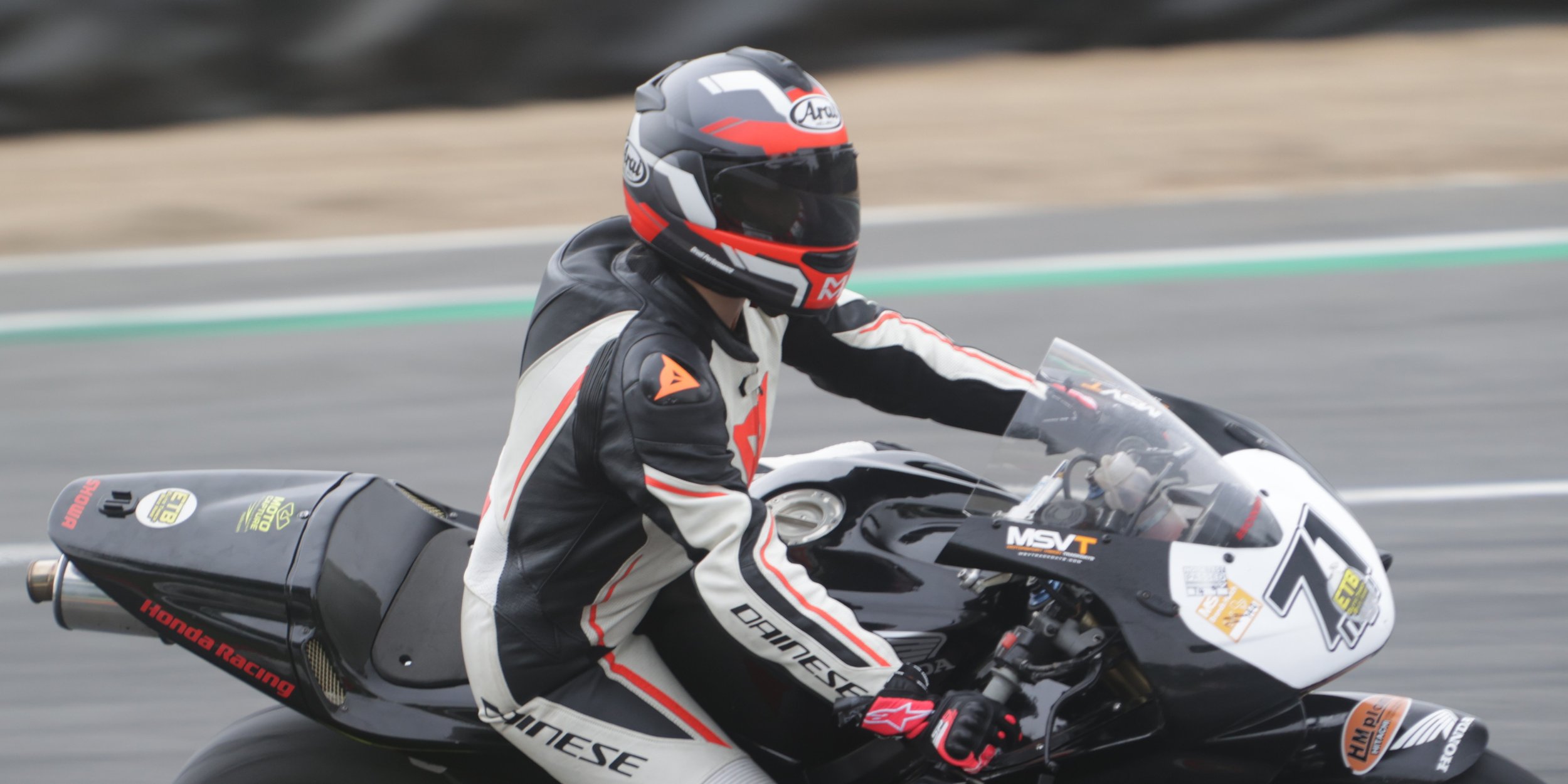 BB014608 crop.jpg