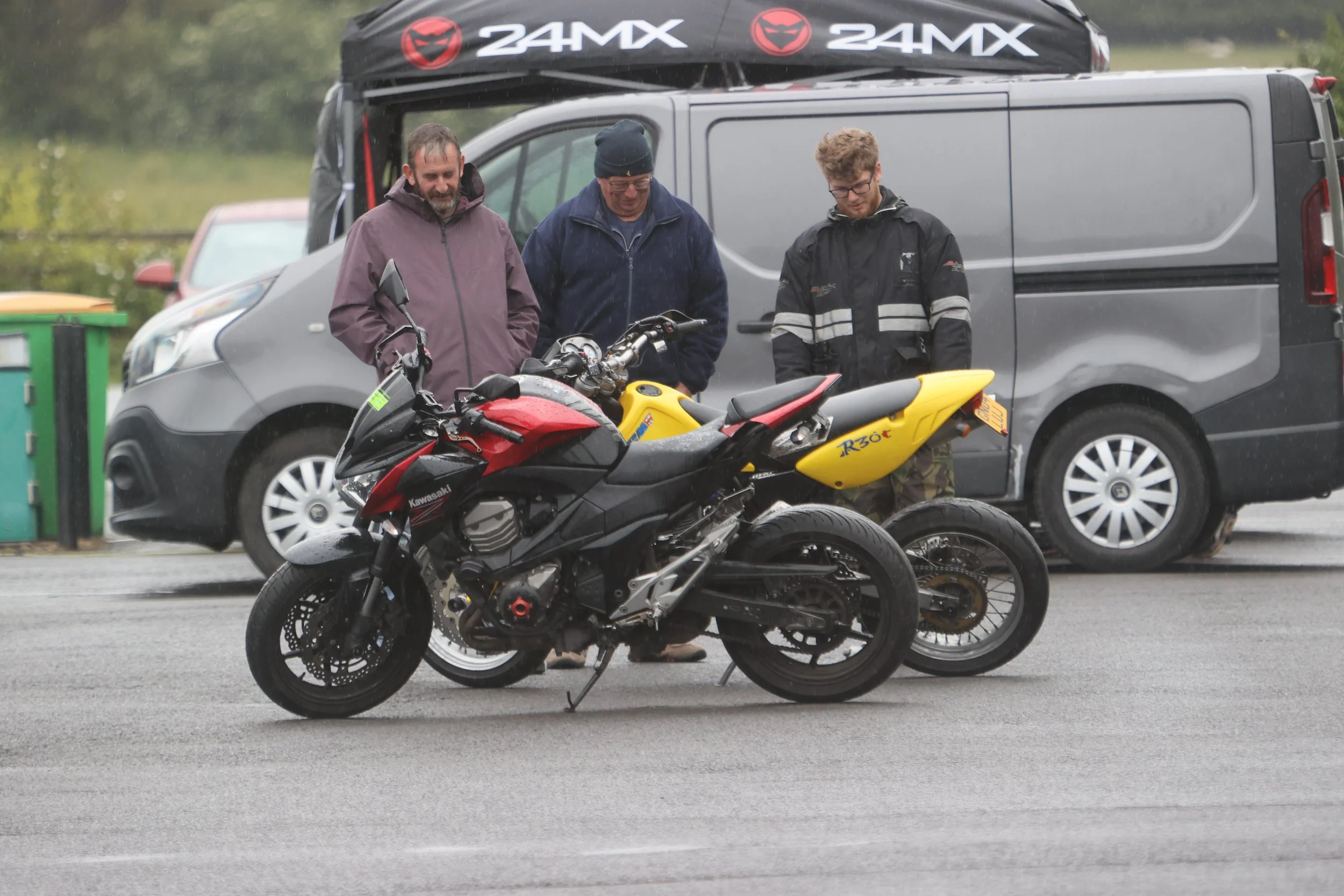 Life in the Pits - No Limits Bike Track Day at Lydden Hill - 06 June 26