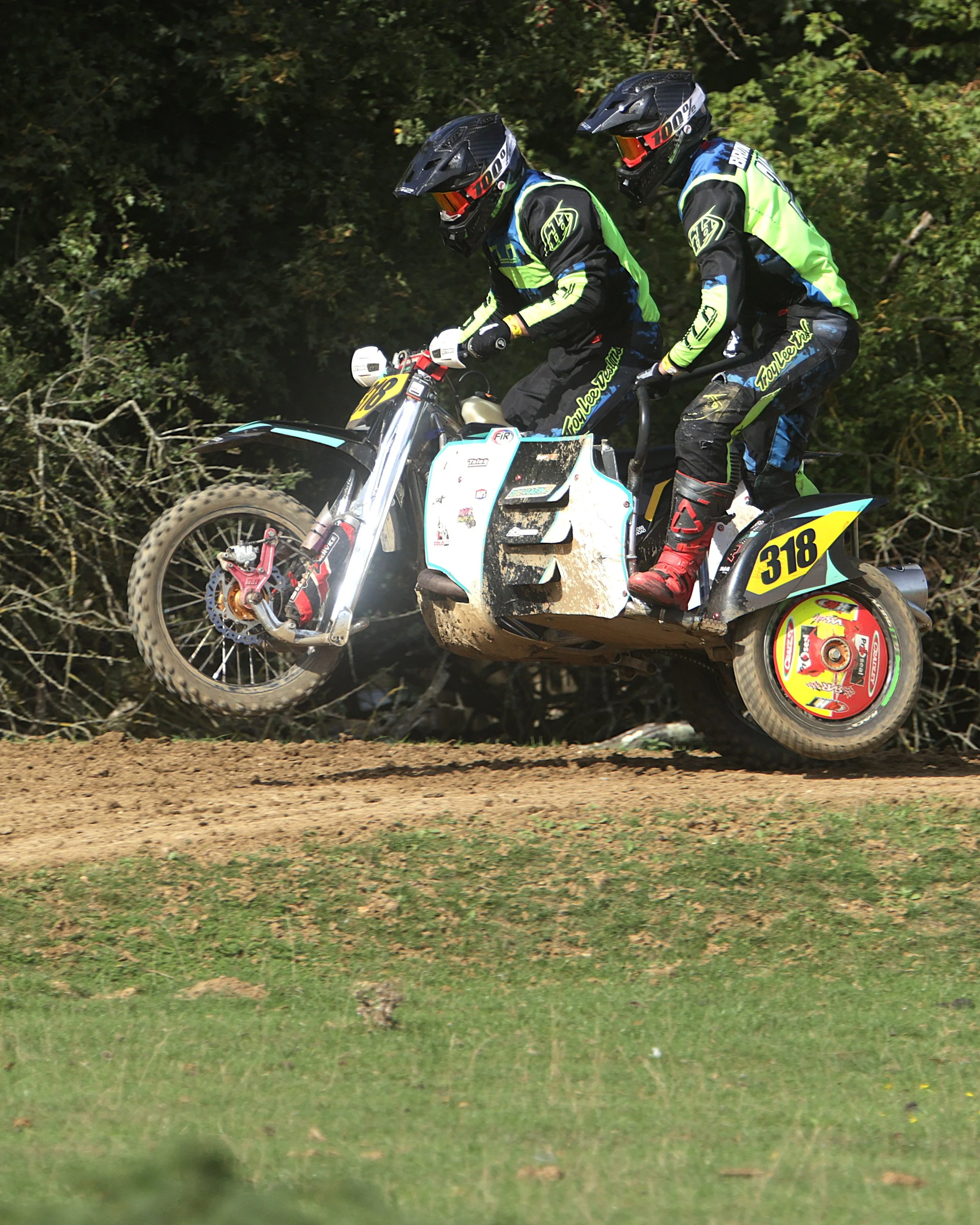 BB017378 crop.jpg