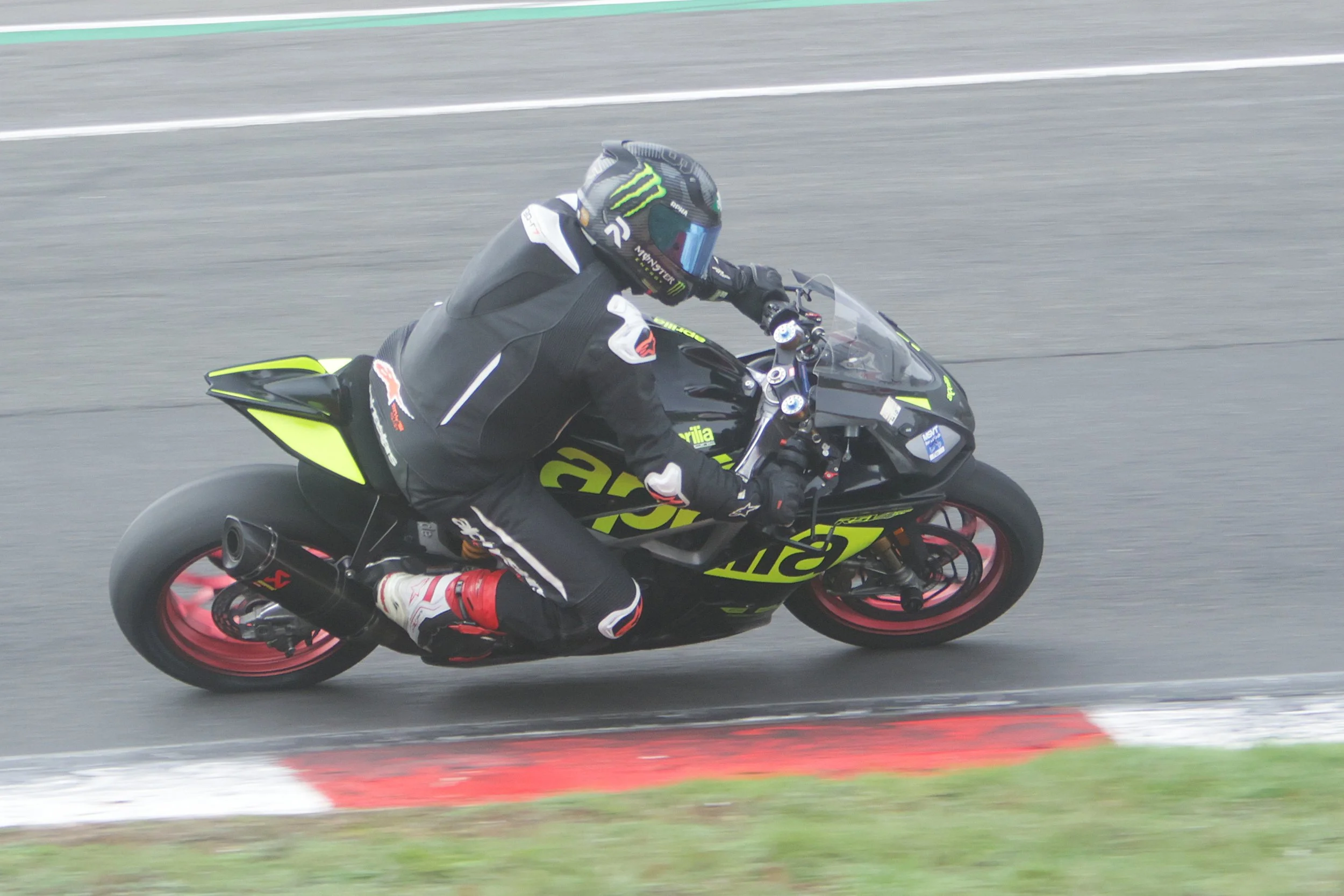 BB010165 crop.jpg