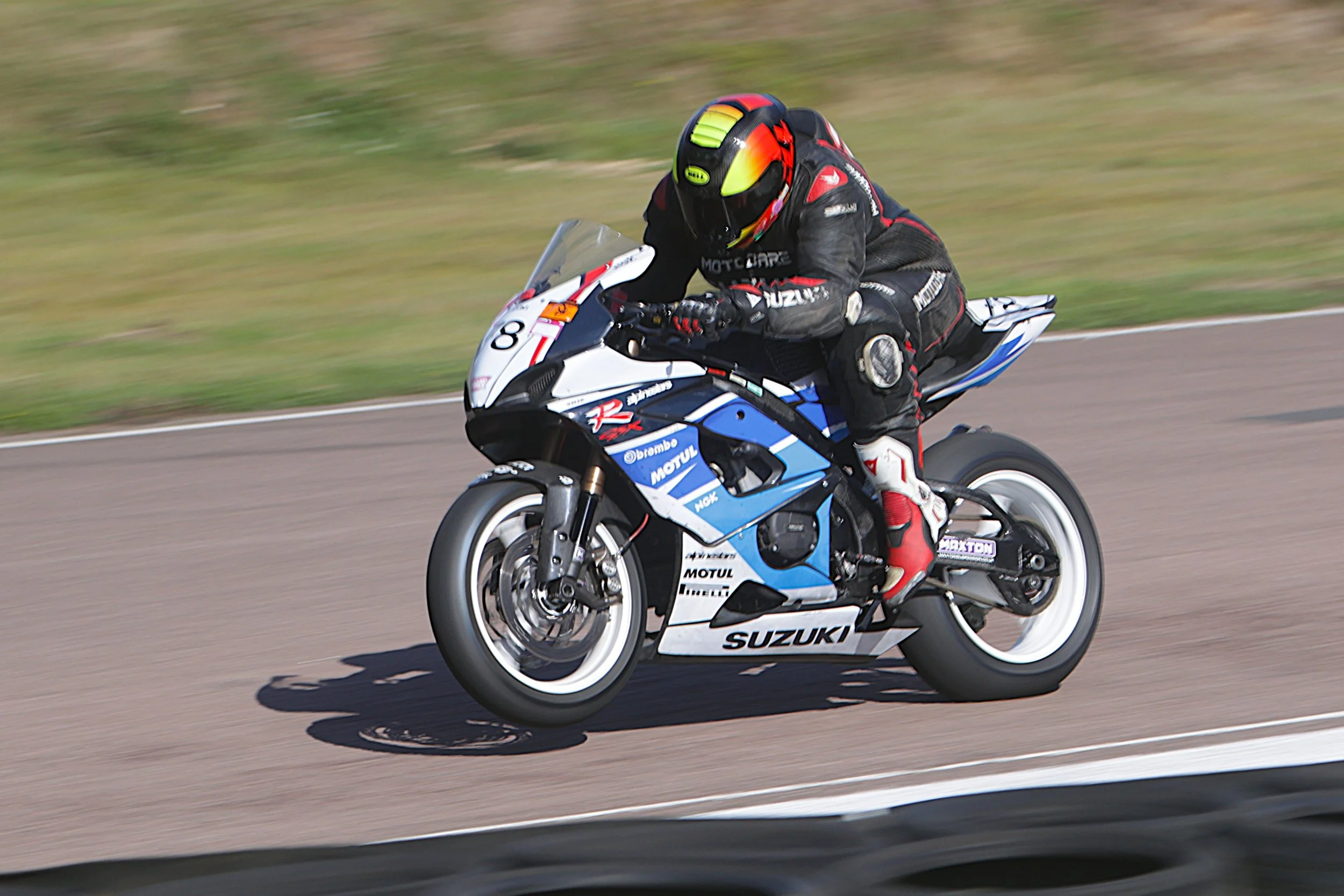 BB018320 crop.JPG
