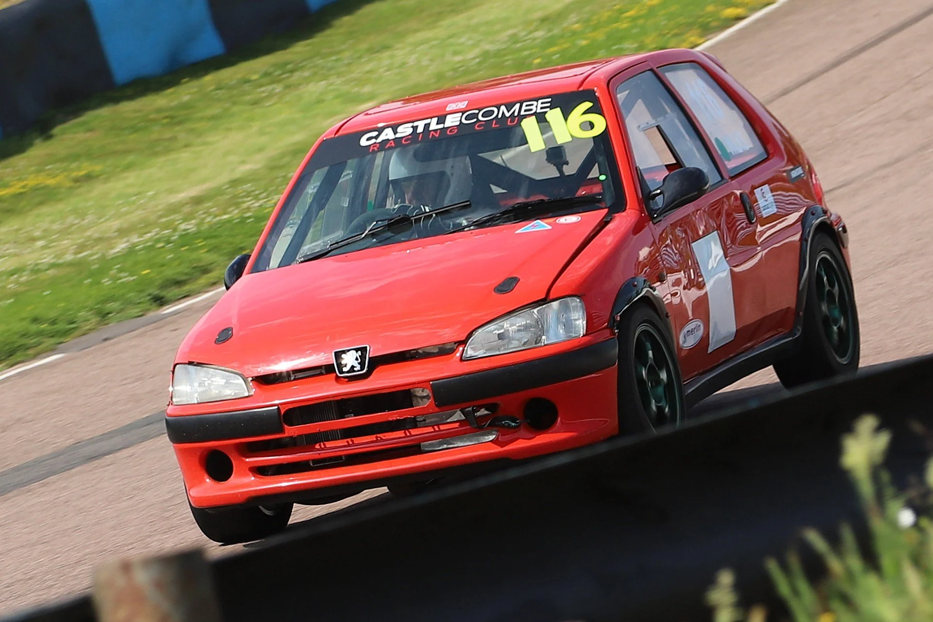 Production Saloons - LHMC Race Day