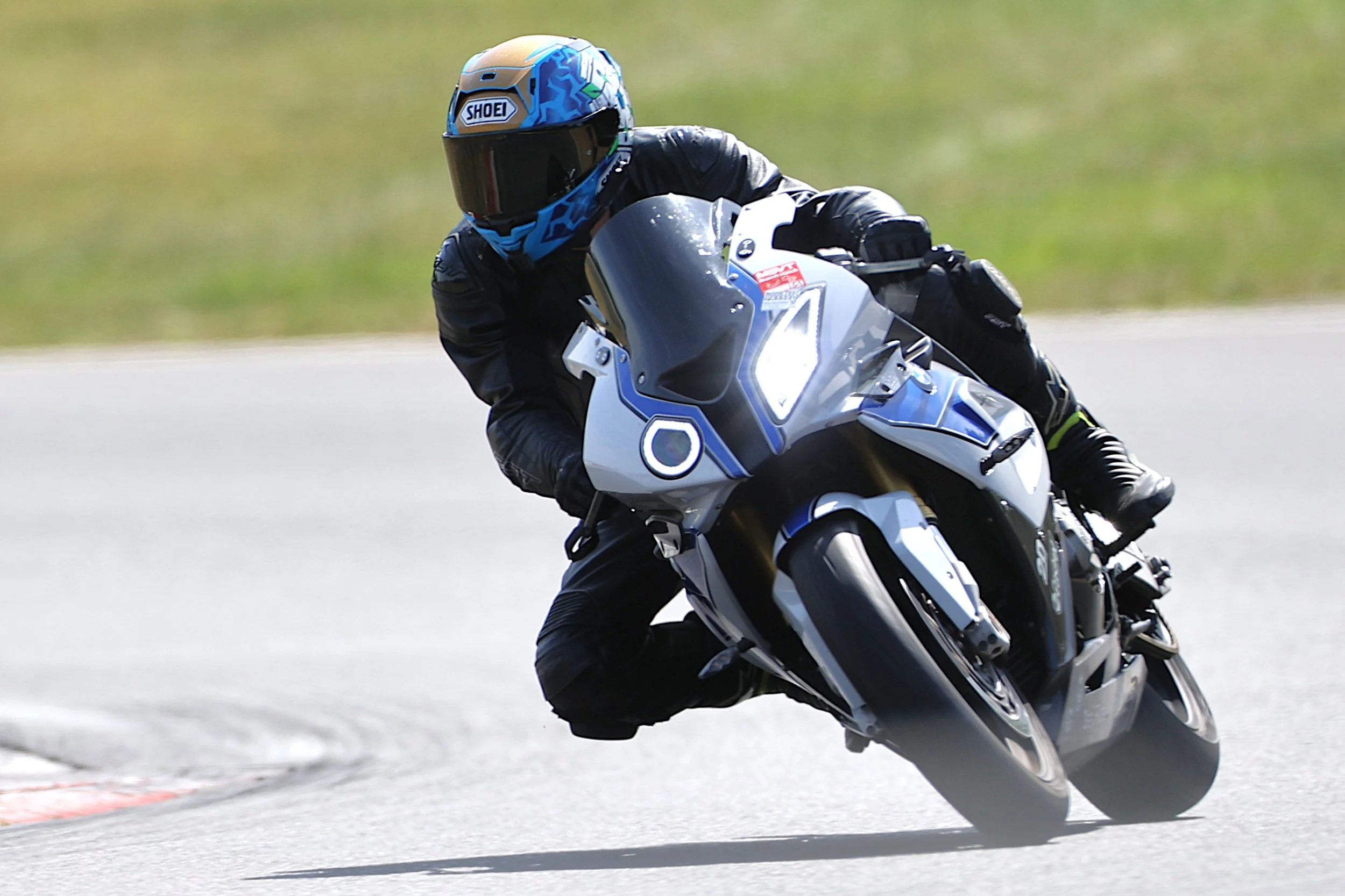 BB013688 crop.JPG