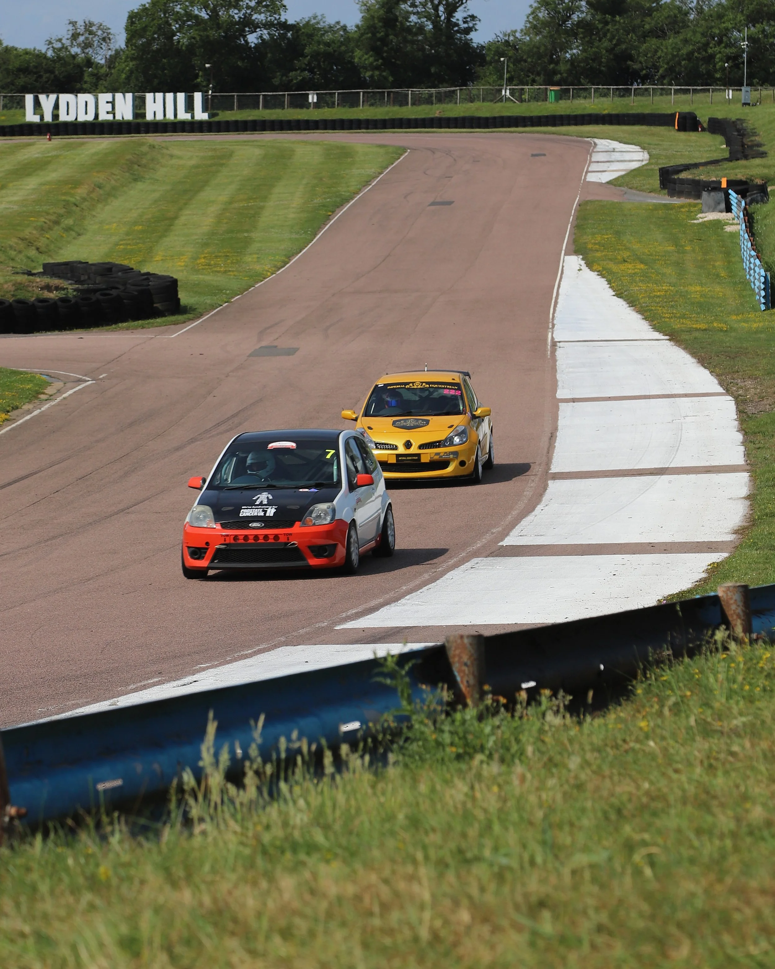 Production Saloons - LHMC Race Day
